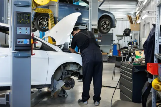Revisión pre-itv del coche en Dursan