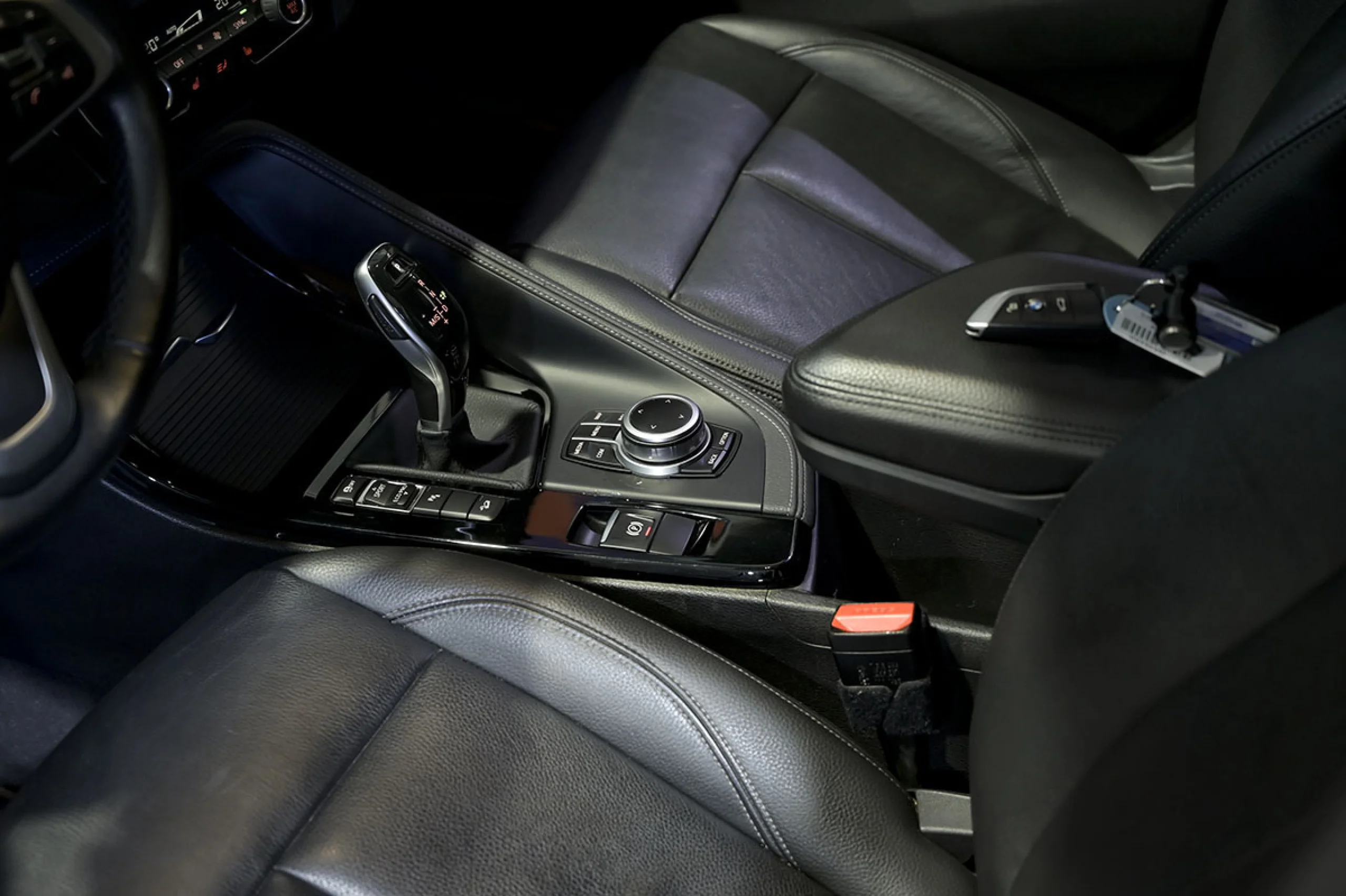 BMW X1 xDrive20dA - Foto 31