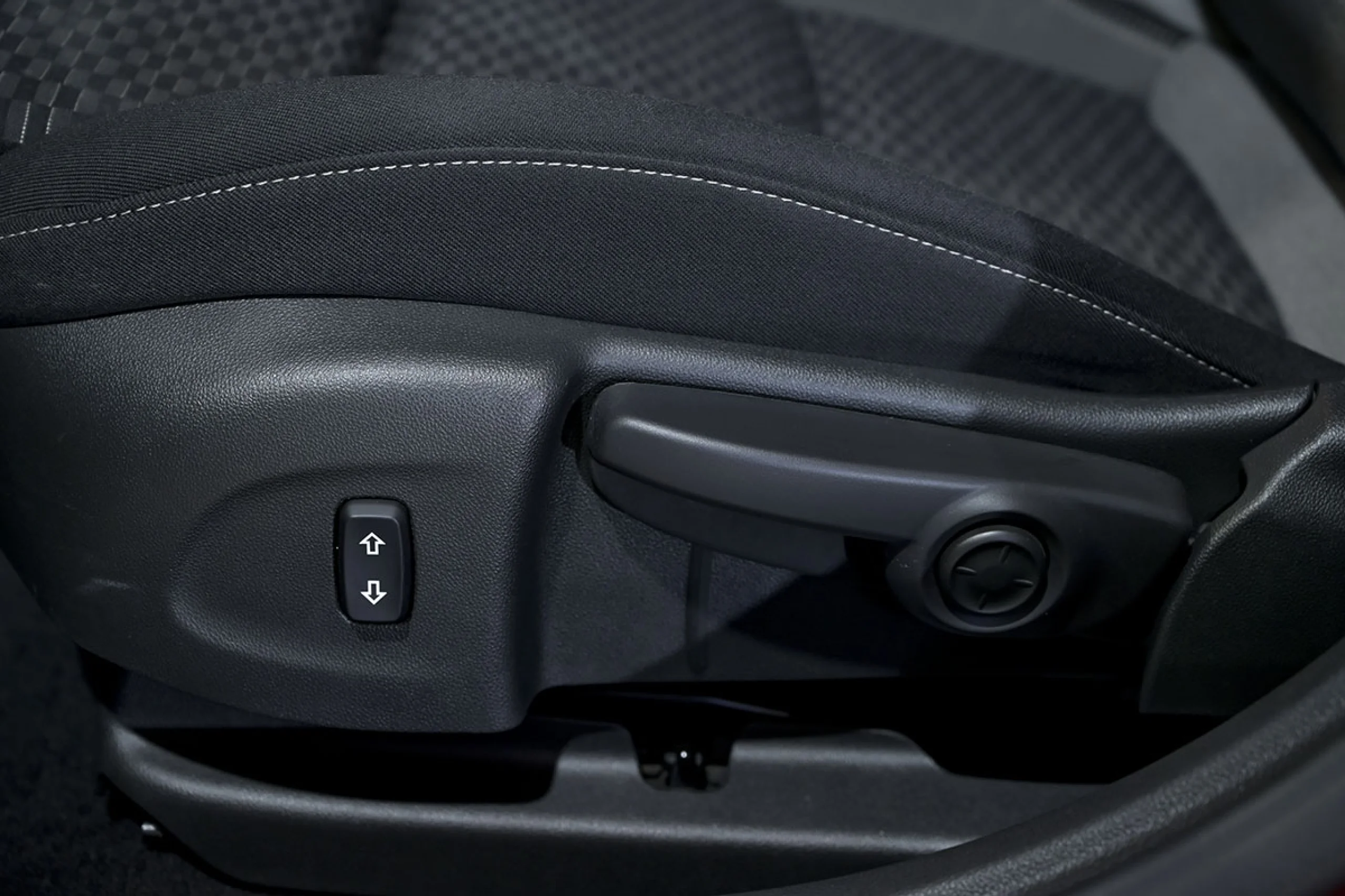 Opel Astra 1.5D DVH 90kW 122CV GS Line ST - Foto 25