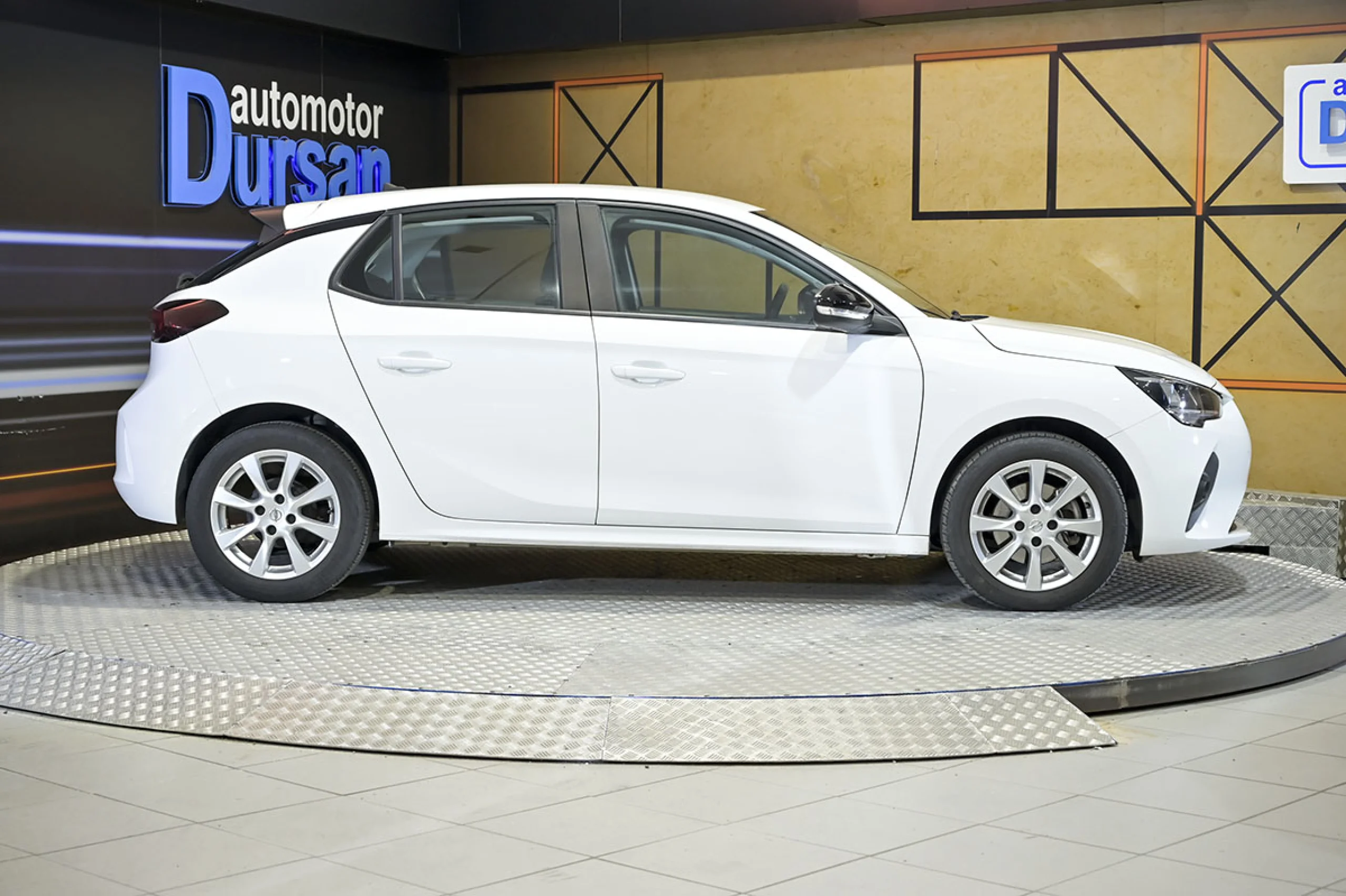 Opel Corsa 1.2T XHL 74kW 100CV Edition - Foto 19