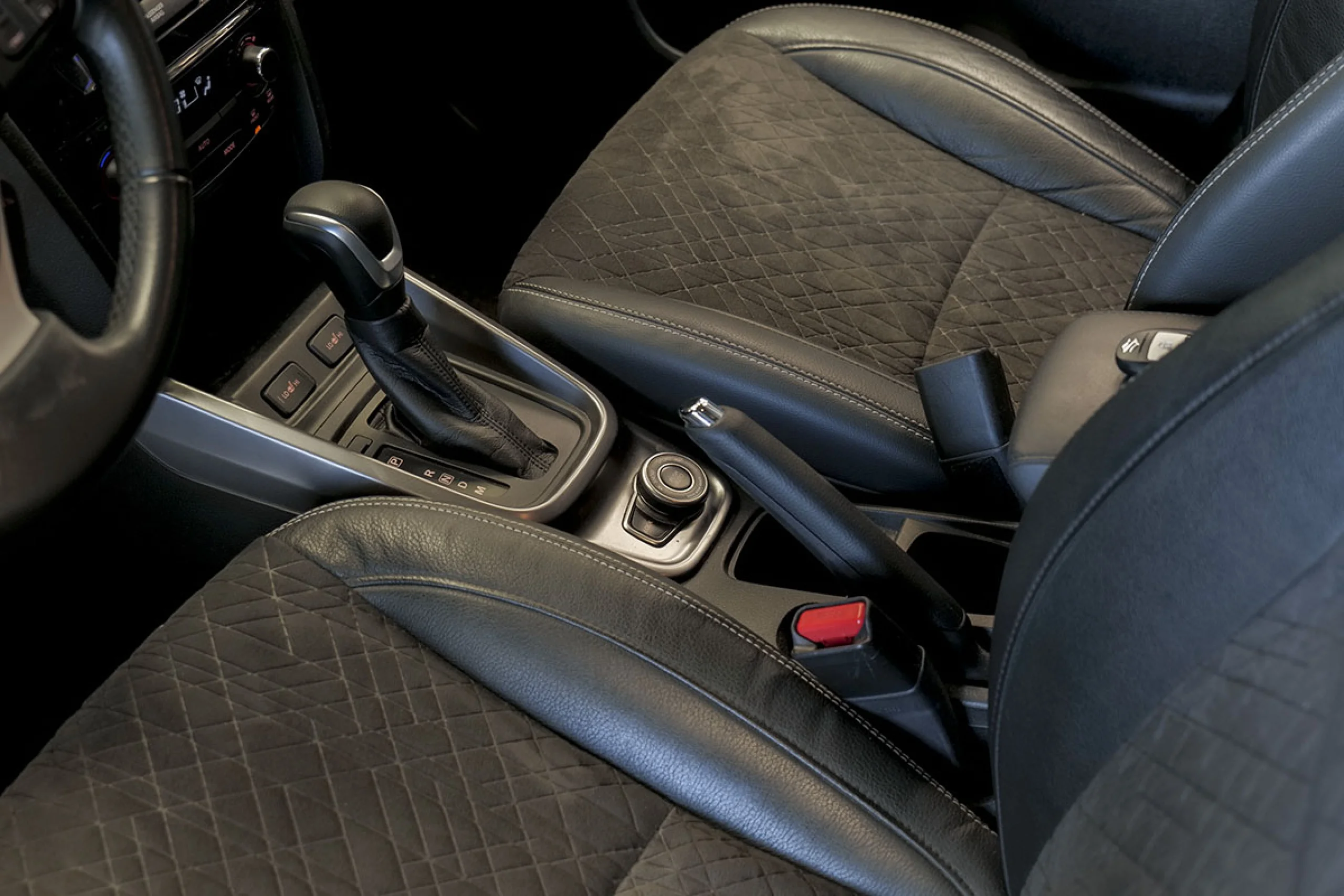 Suzuki Vitara 1.5 GLX 4WD Strong Hybrid Auto - Foto 31