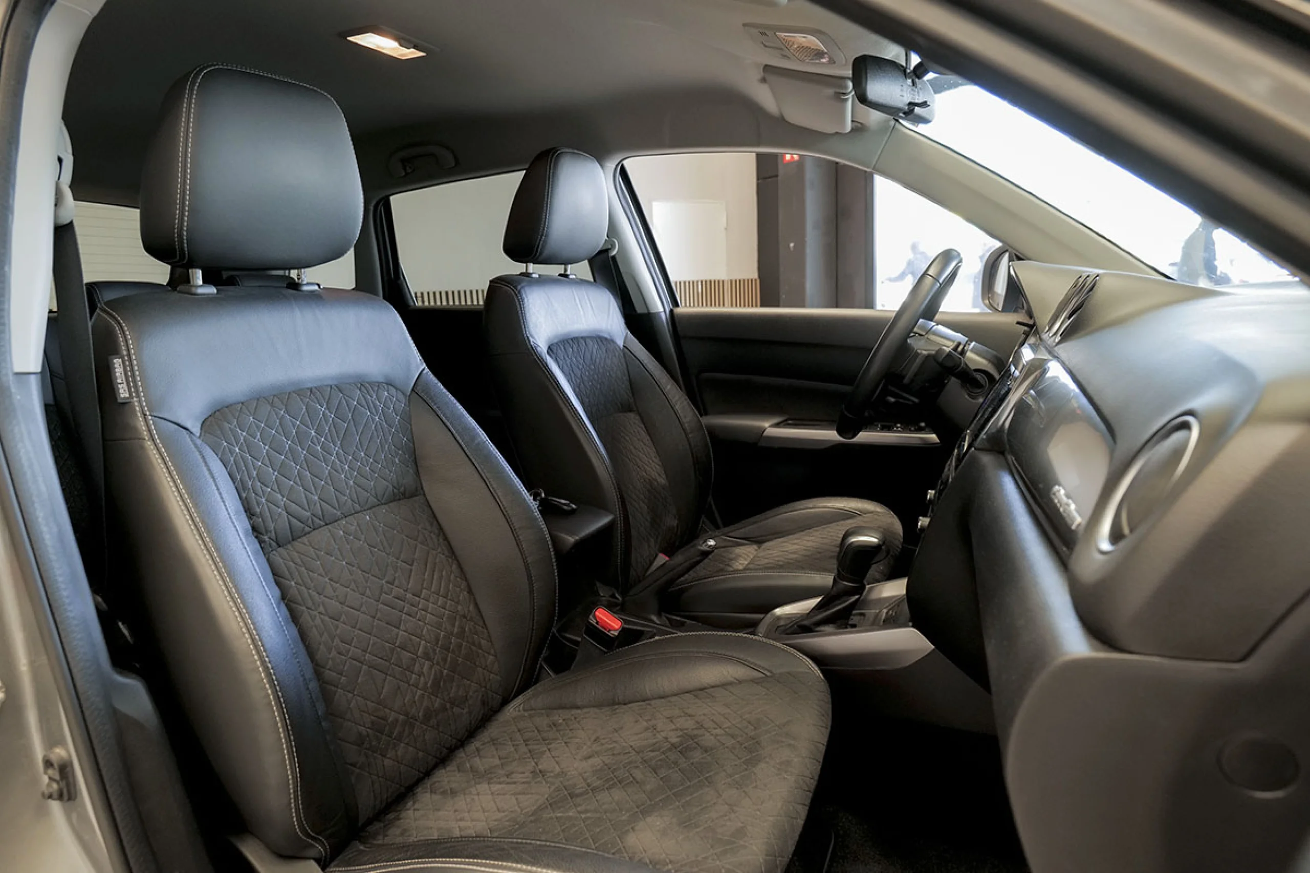 Suzuki Vitara 1.5 GLX 4WD Strong Hybrid Auto - Foto 32