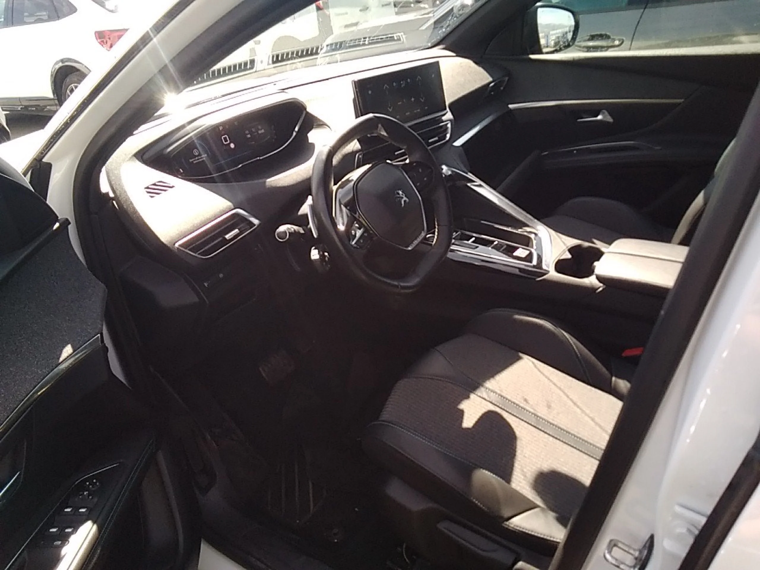 Peugeot 3008 1.5 BlueHDi 96kW S&amp;S Allure Pack EAT8 - Foto 7