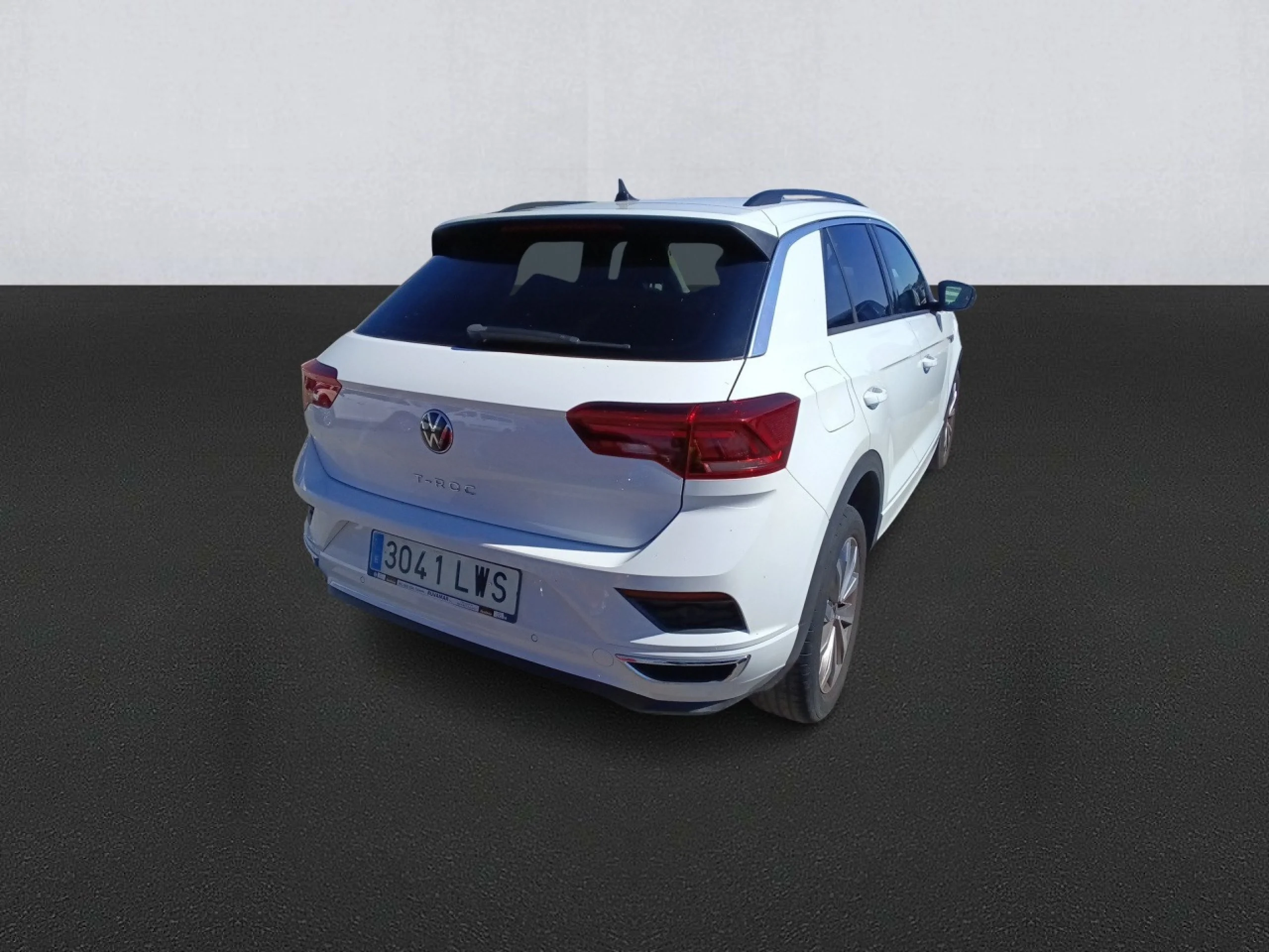 Volkswagen T-Roc (O) Advance R-Line 1.0 TSI 81kW (110CV) - Foto 4