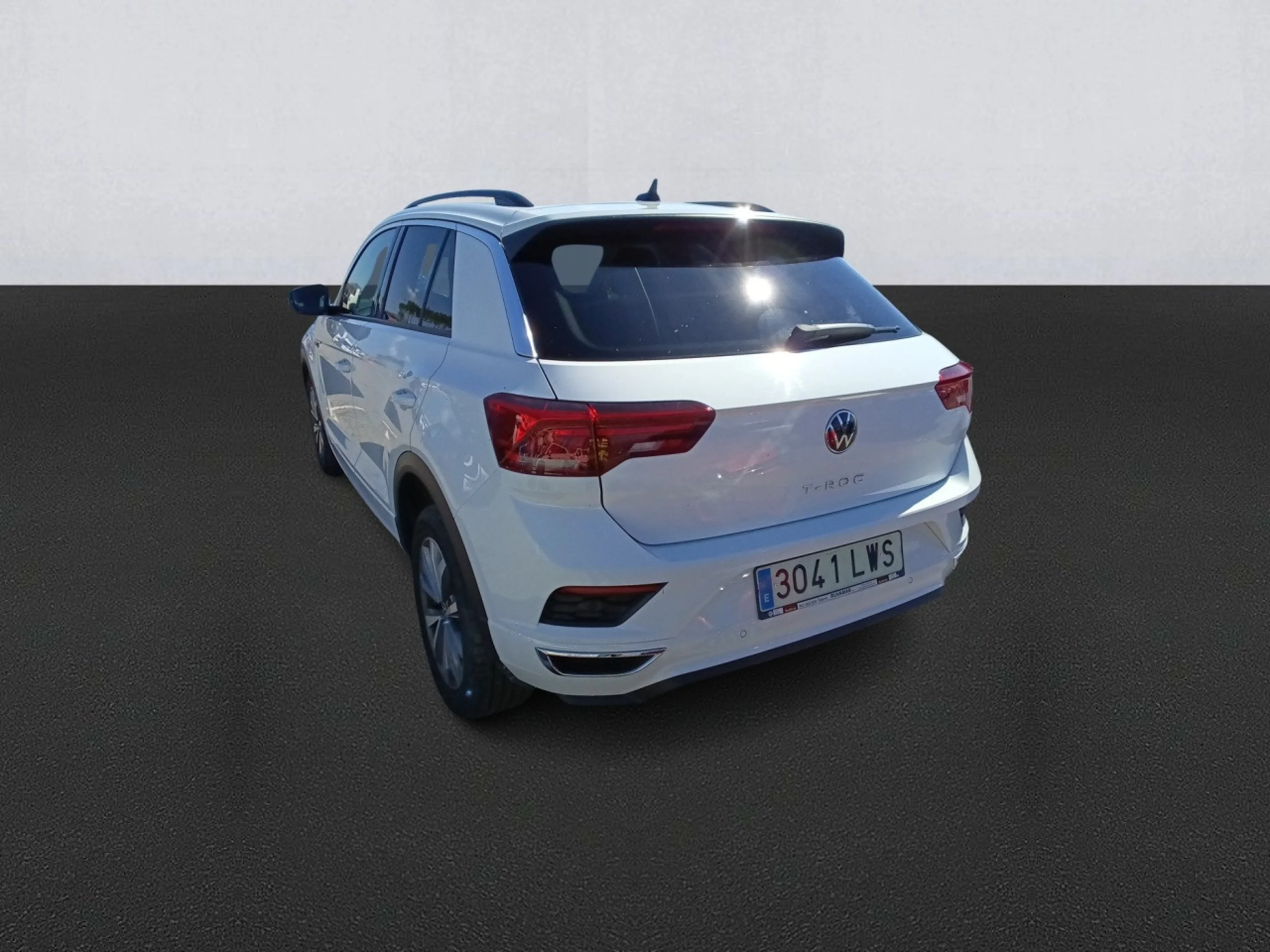 Volkswagen T-Roc (O) Advance R-Line 1.0 TSI 81kW (110CV) - Foto 6