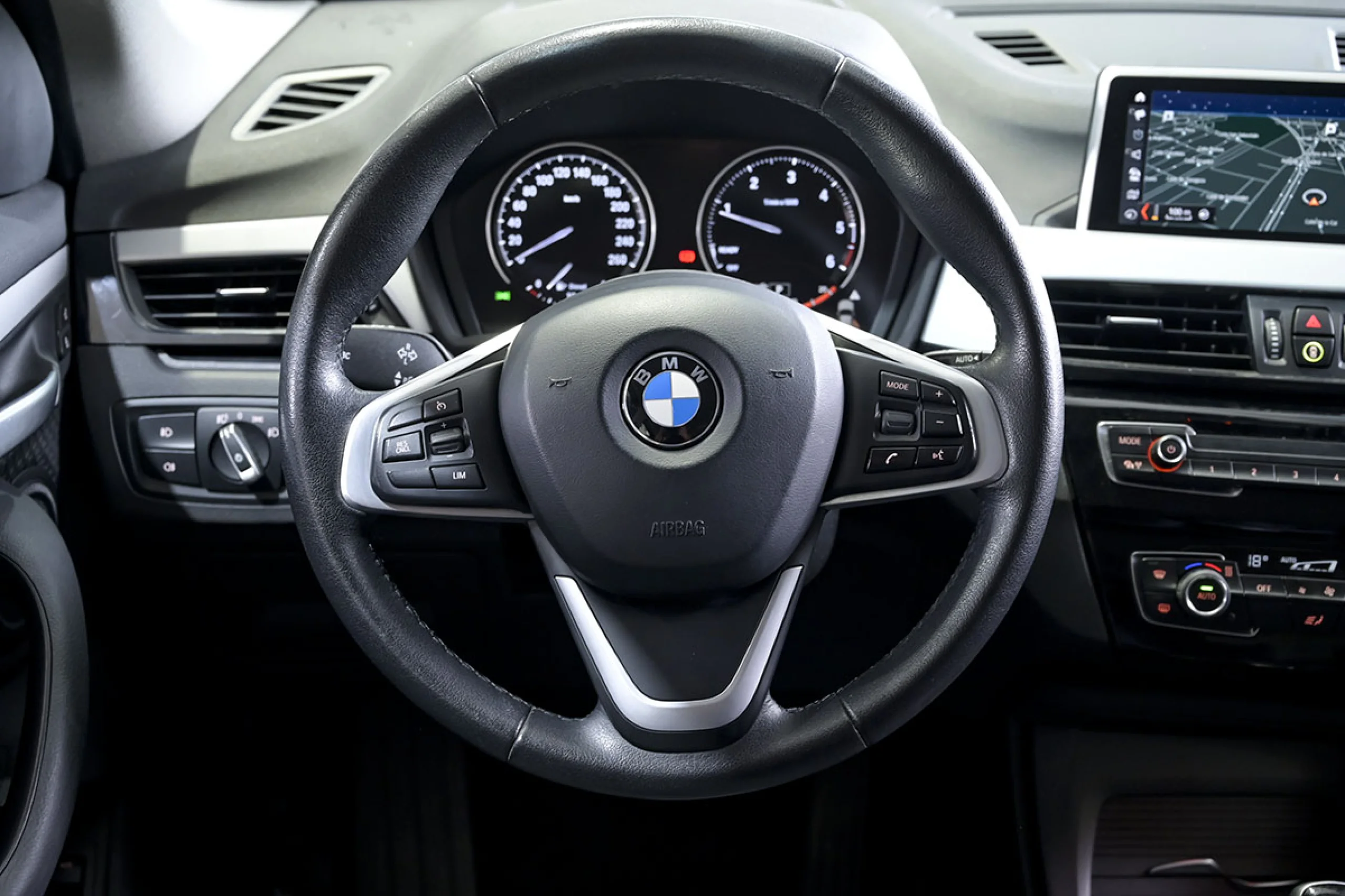 BMW X1 sDrive18dA Business - Foto 25