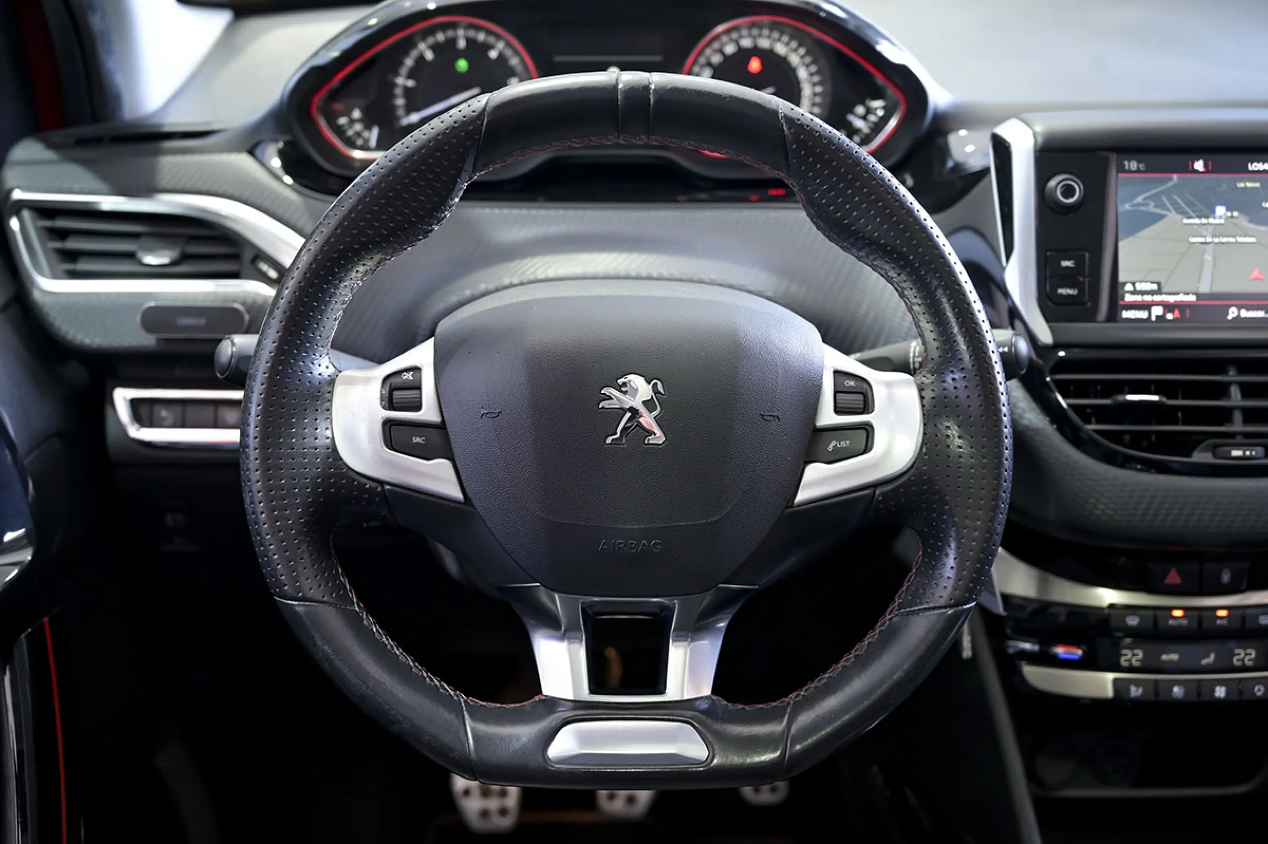 Peugeot 2008 GT Line 1.6 BlueHDi 88KW 120CV SS - Foto 25