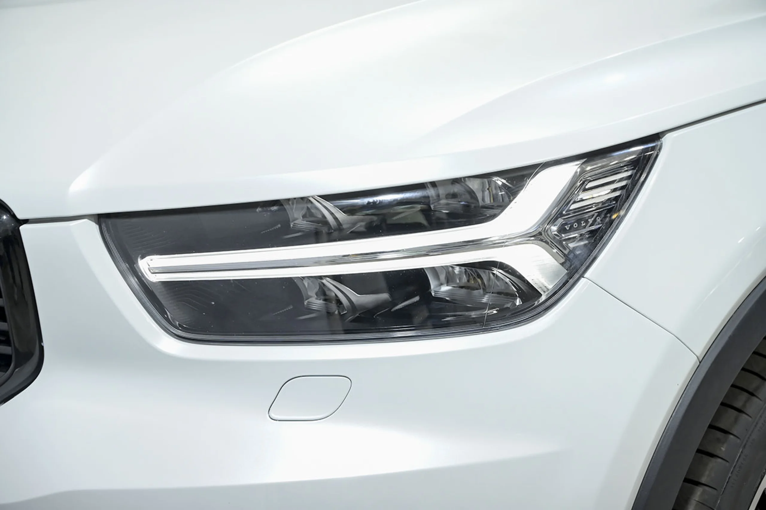 Volvo XC 40 XC40 1.5 T5 Twin Recharge RDesign Auto - Foto 24