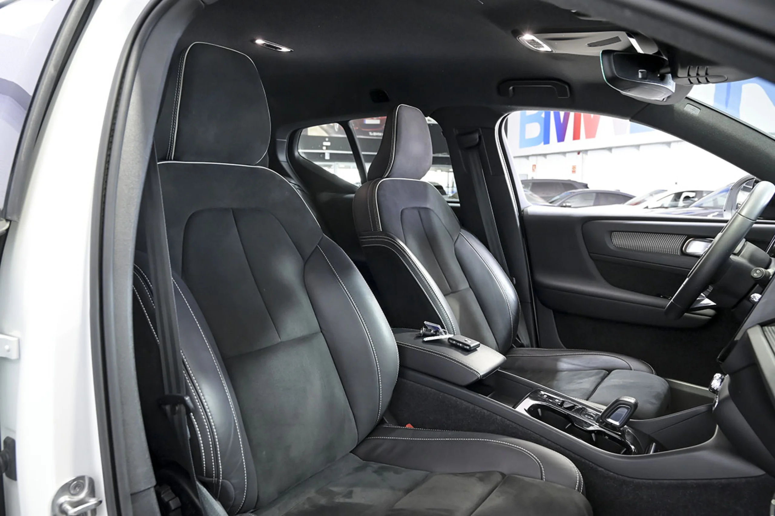 Volvo XC 40 XC40 1.5 T5 Twin Recharge RDesign Auto - Foto 31