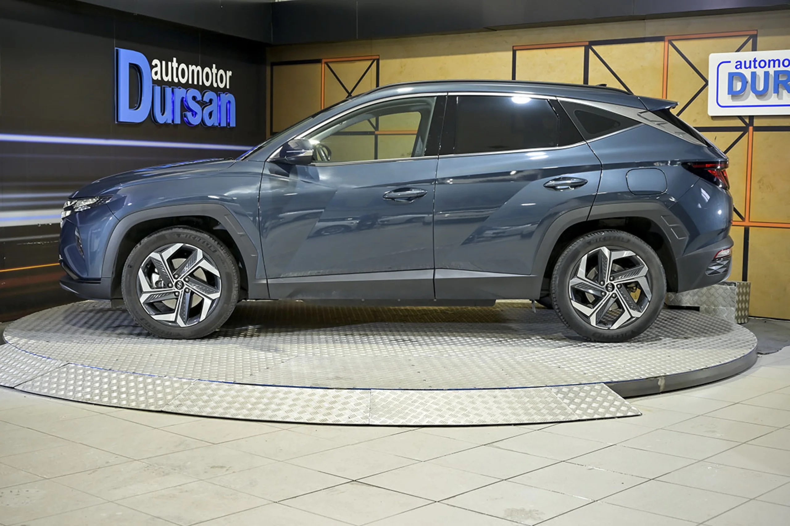 Hyundai Tucson 1.6 TGDI PHEV 195kW Maxx Auto 4X4 - Foto 19