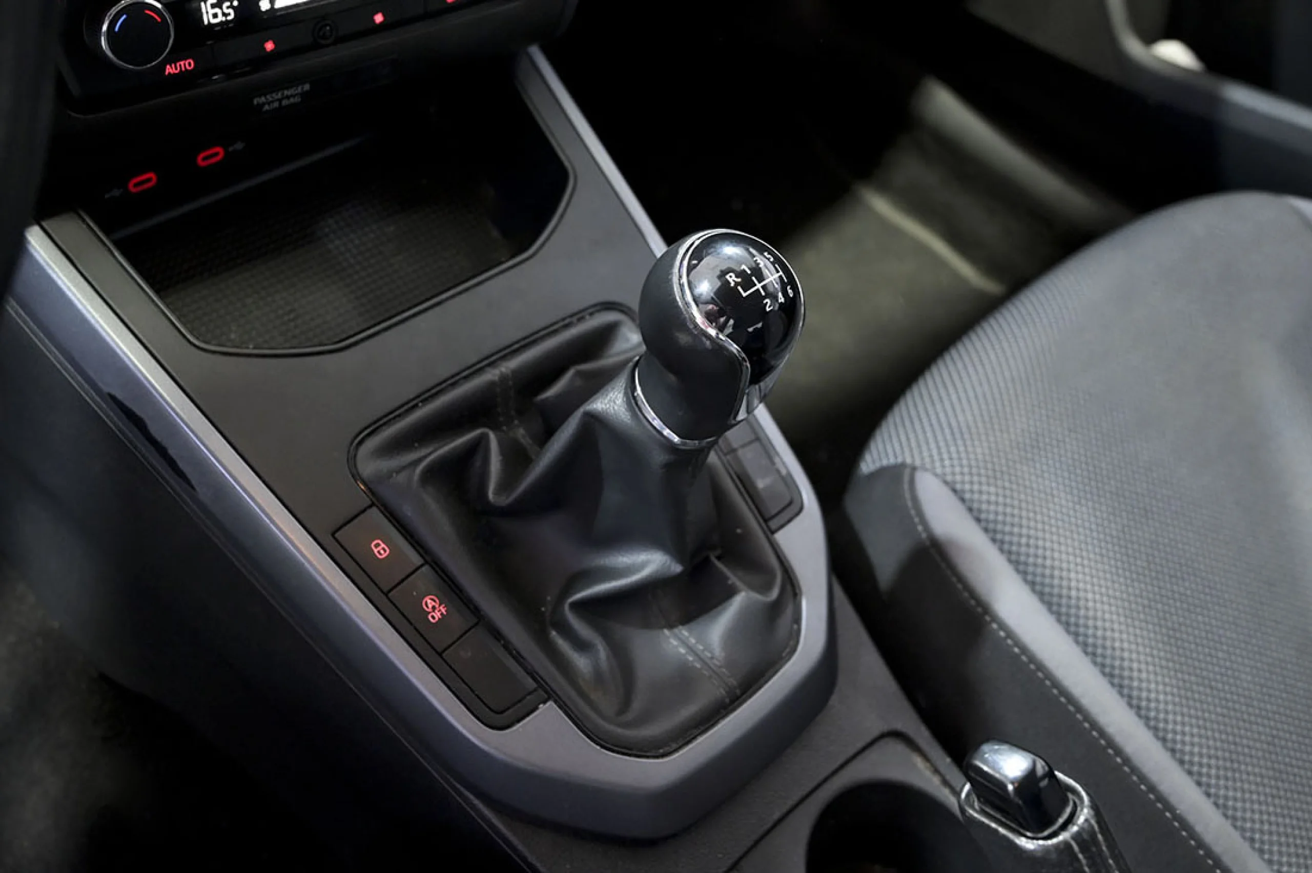 Seat Arona 1.0 TSI 81kW 110CV Style - Foto 36
