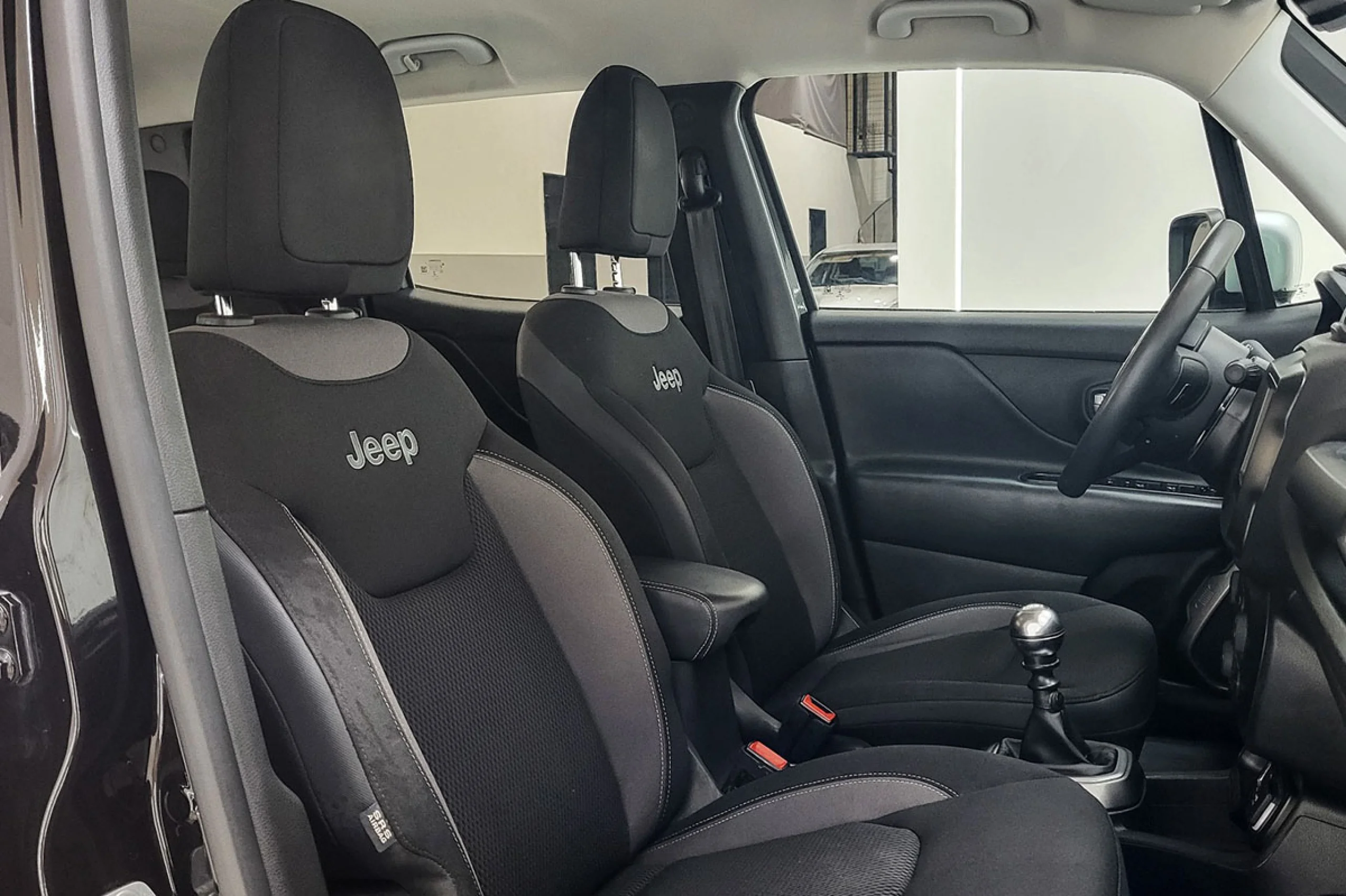 Jeep Renegade Limited 1.0G 88kW 120CV 4x2 - Foto 15