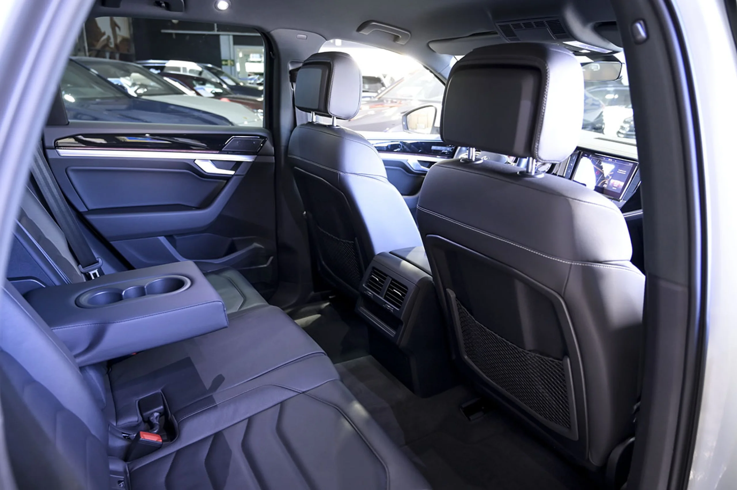 Volkswagen Touareg Prem Eleg 3.0 V6 TDI 210kW Tip 4M - Foto 14