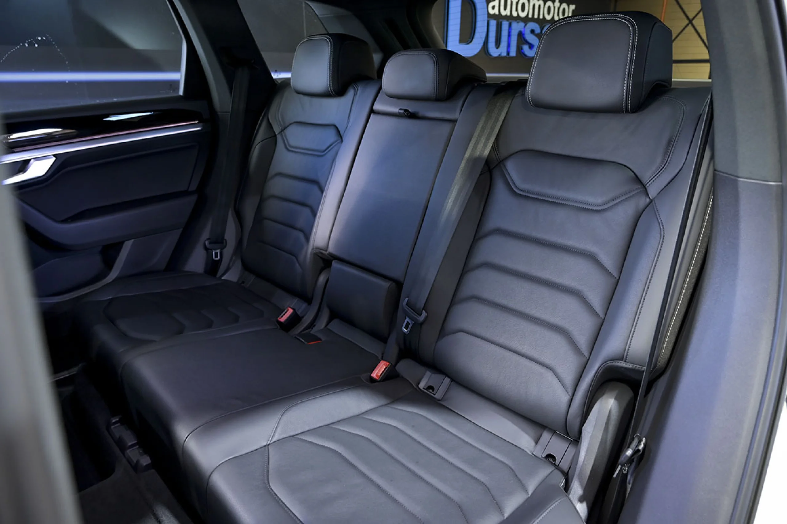 Volkswagen Touareg Prem Eleg 3.0 V6 TDI 210kW Tip 4M - Foto 16