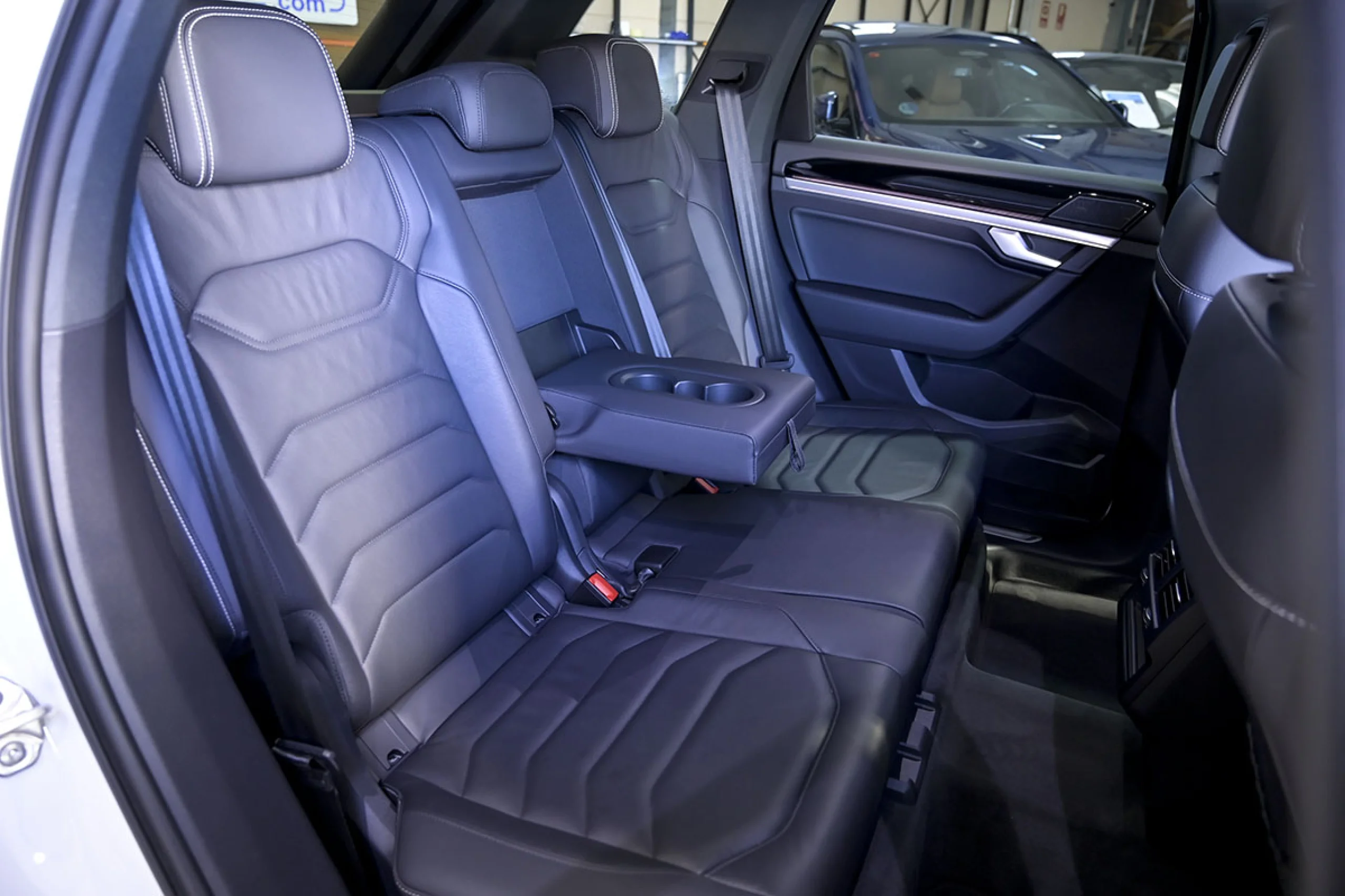 Volkswagen Touareg Prem Eleg 3.0 V6 TDI 210kW Tip 4M - Foto 17