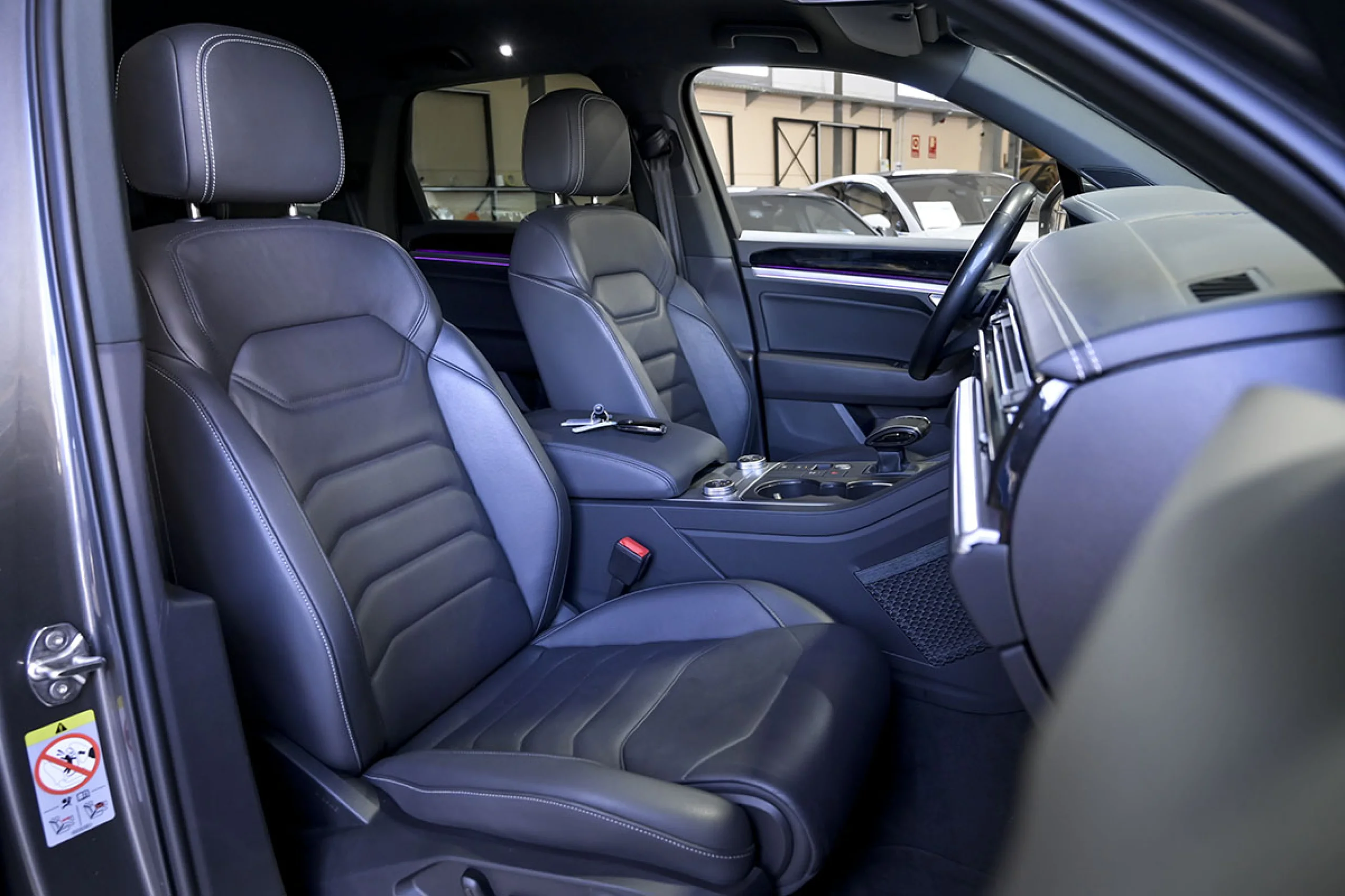 Volkswagen Touareg Prem Eleg 3.0 V6 TDI 210kW Tip 4M - Foto 29