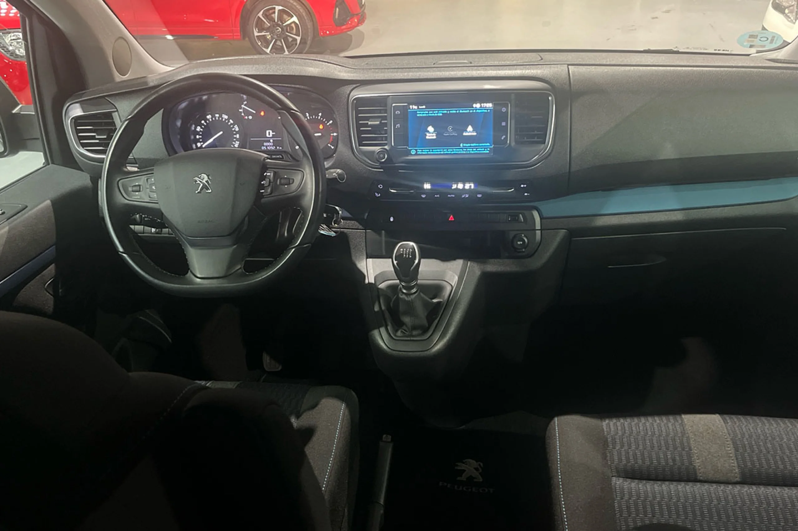 Peugeot Traveller Active BlueHDi 145 SS 6V MAN Standard - Foto 8