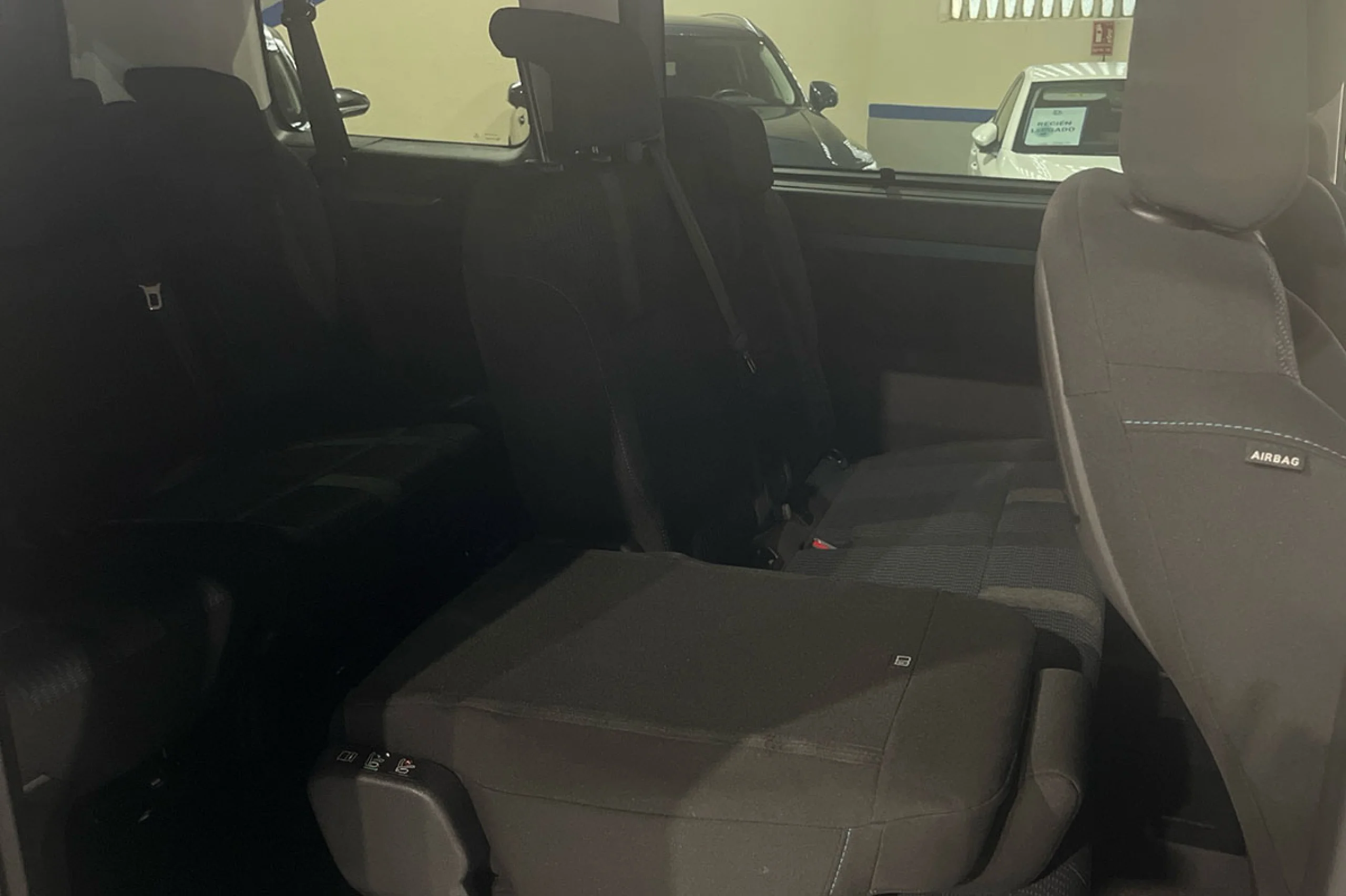 Peugeot Traveller Active BlueHDi 145 SS 6V MAN Standard - Foto 17