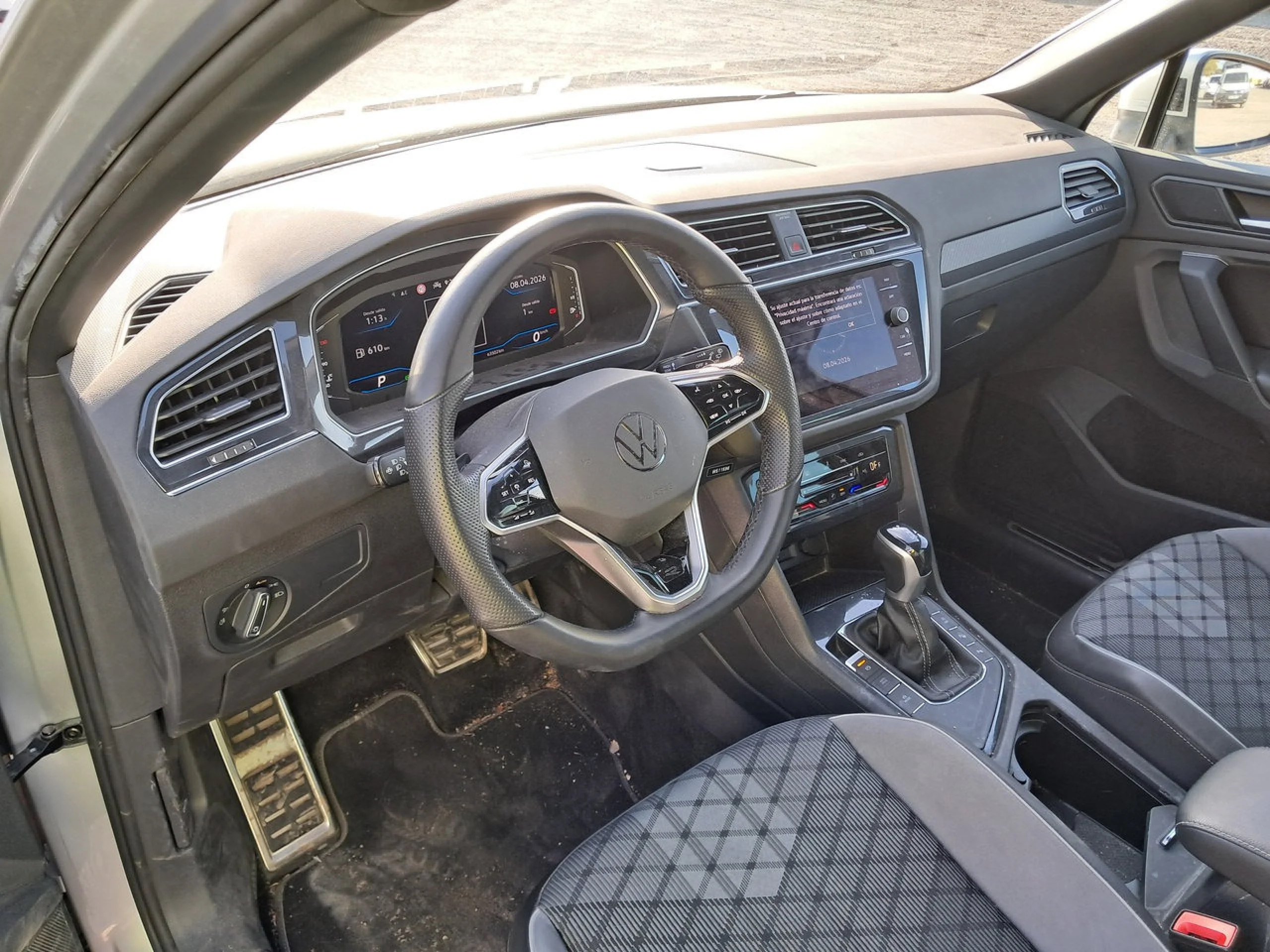 Volkswagen Tiguan R-Line 2.0 TDI 110kW (150CV) DSG - Foto 7