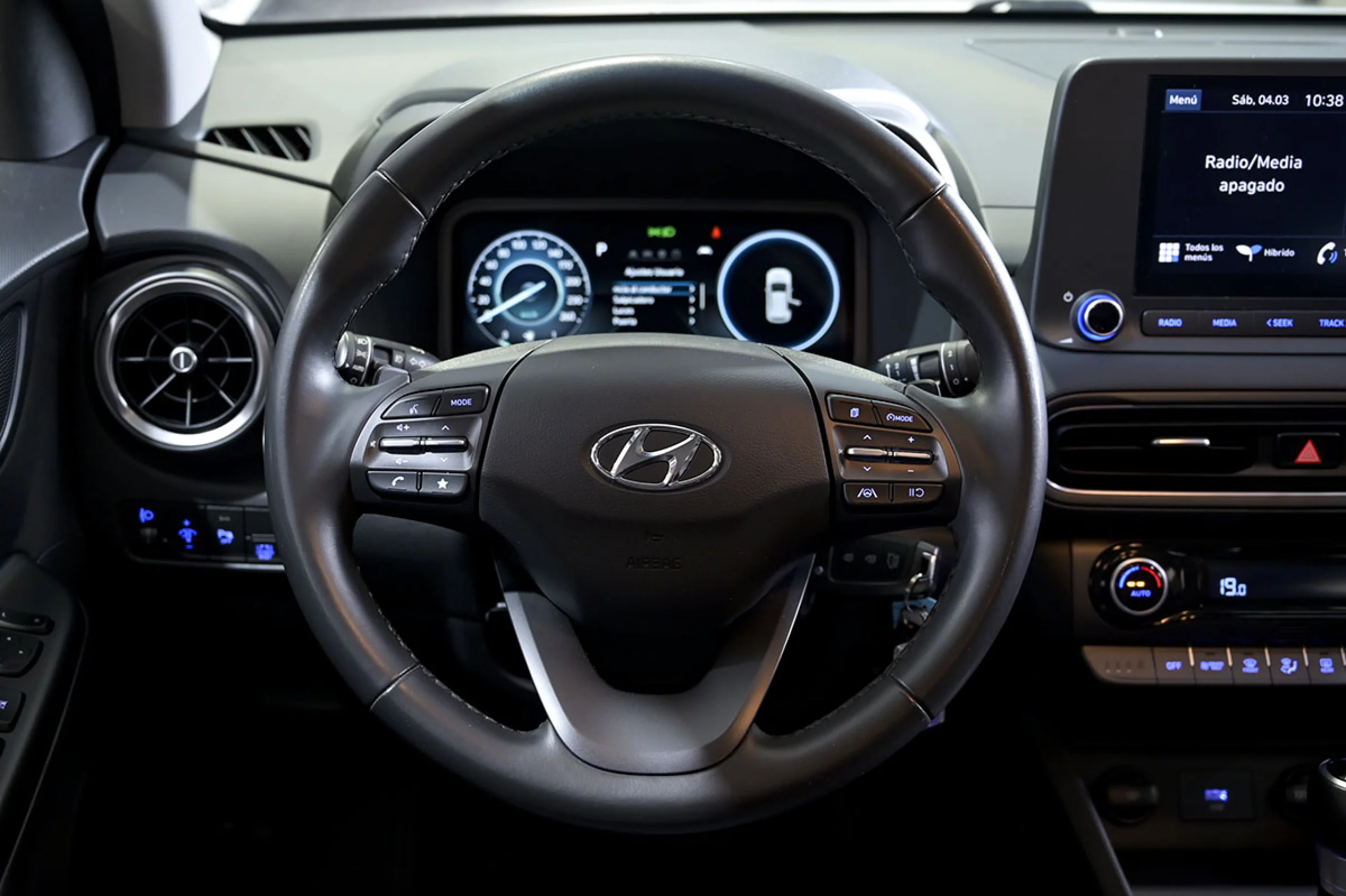 Hyundai Kona 1.6 GDI HEV Maxx DCT - Foto 24