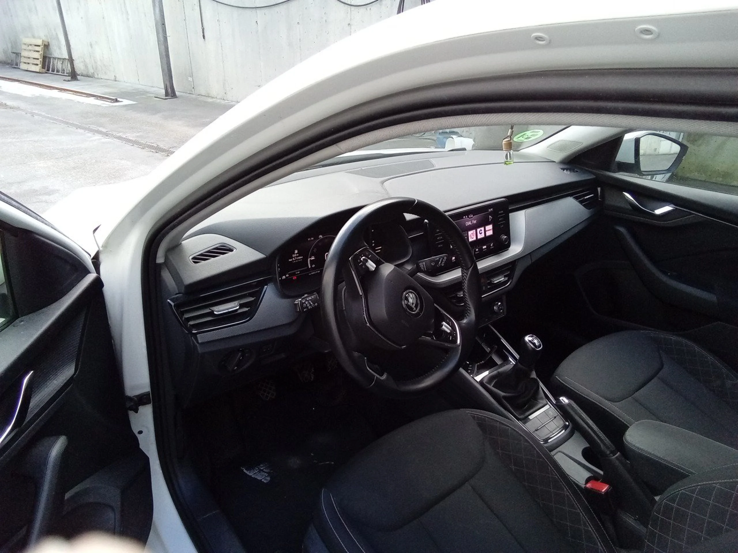 Skoda Scala 1.0 TSI 81KW (110 CV) Ambition - Foto 7