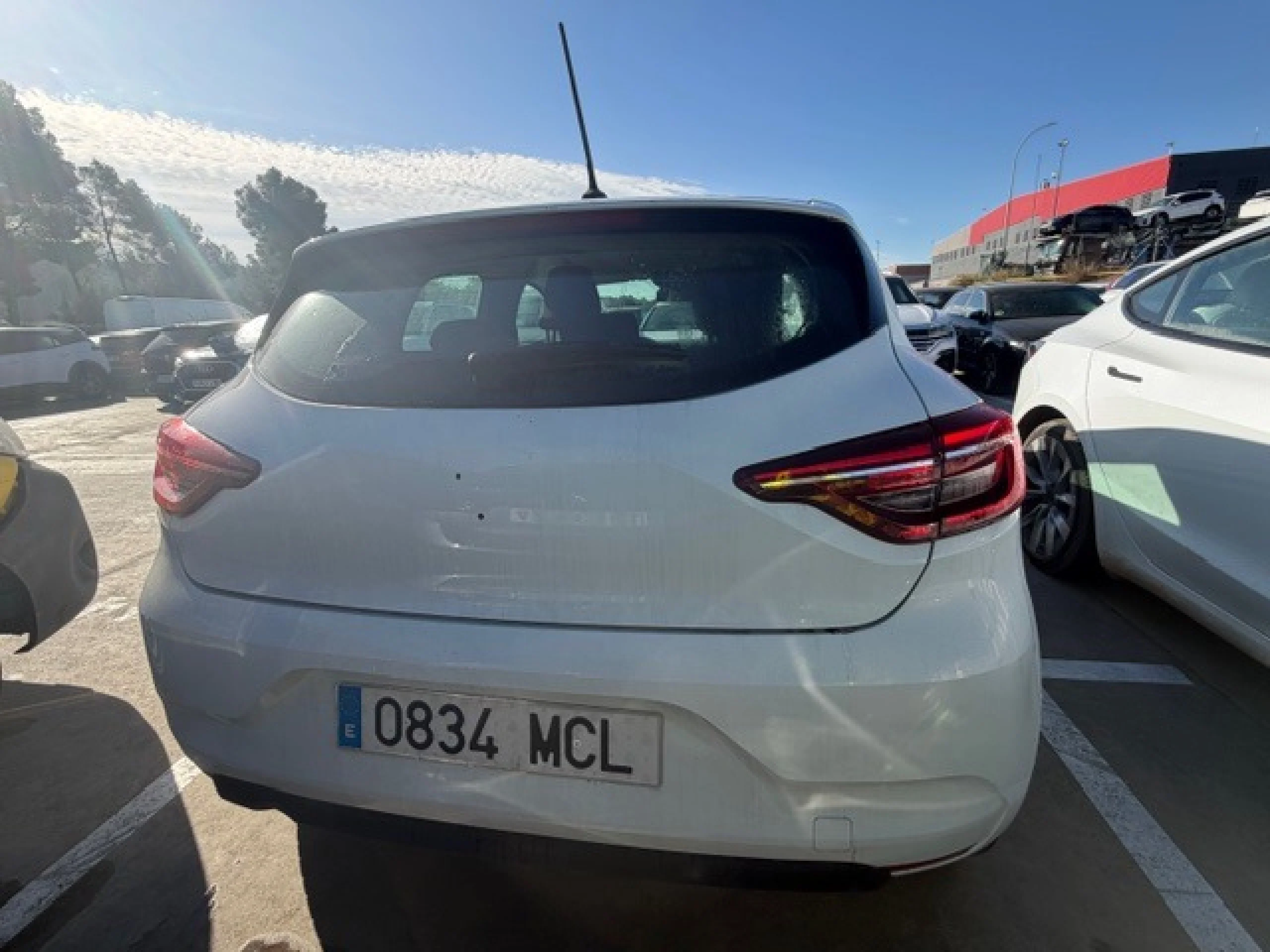 Renault Clio Authentic SCe 49 kW (67CV) - Foto 5