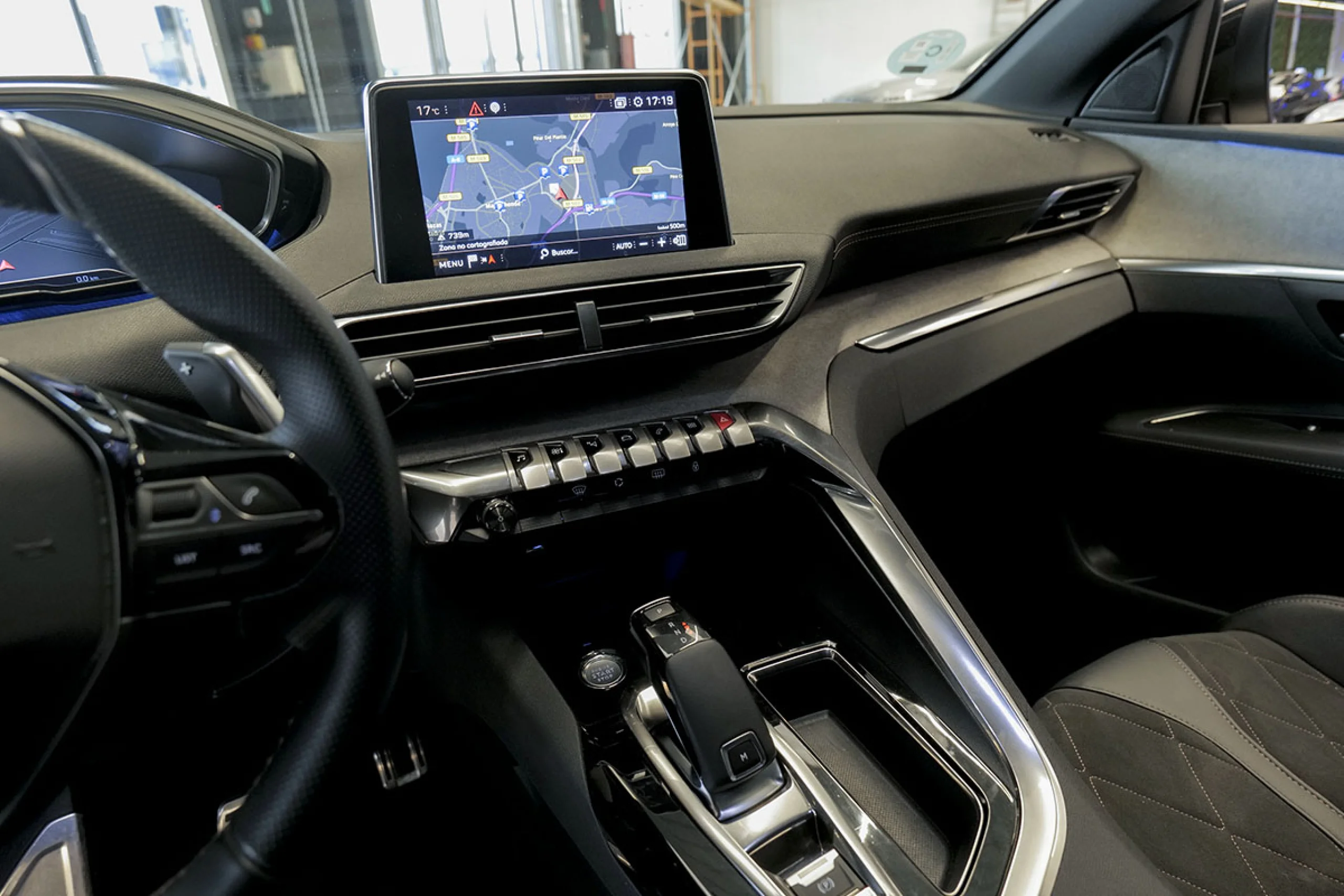 Peugeot 3008 2.0 BlueHDi 133kW 180CV SS GT EAT8 - Foto 27
