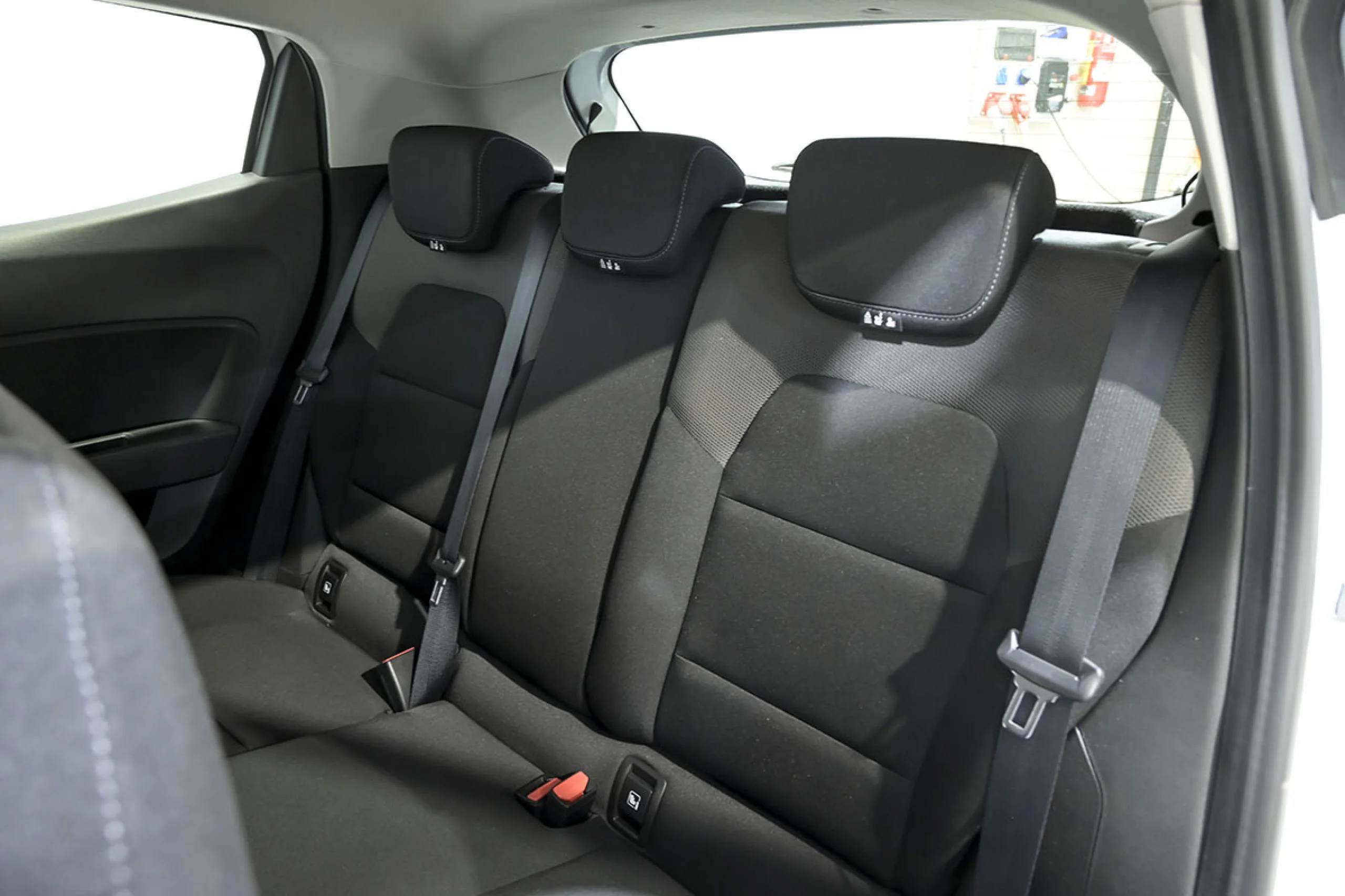 Renault Clio Business Blue dCi 63 kW 85CV - Foto 16