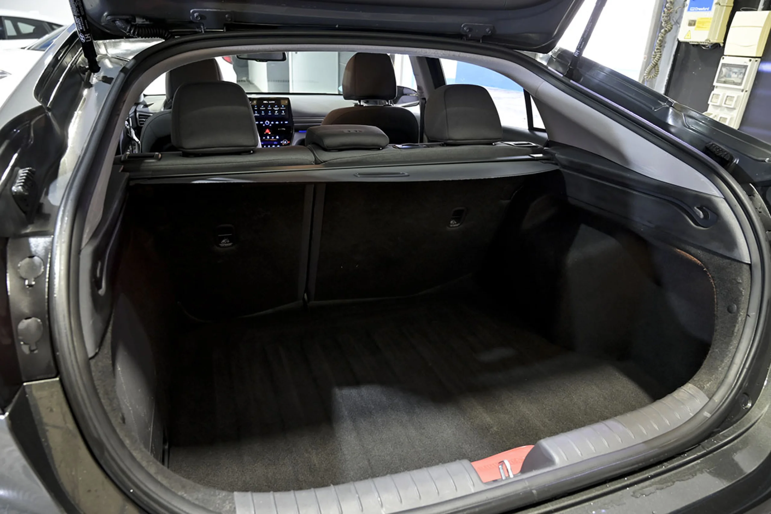 Hyundai Ioniq 1.6 GDI HEV Tecno DCT - Foto 13