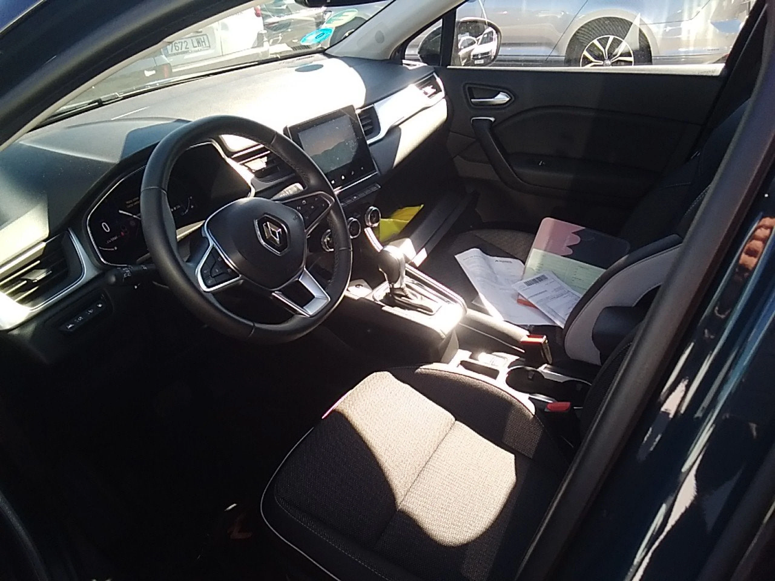 Renault Captur Zen E-TECH Híbrido enchufable 160cv - Foto 7