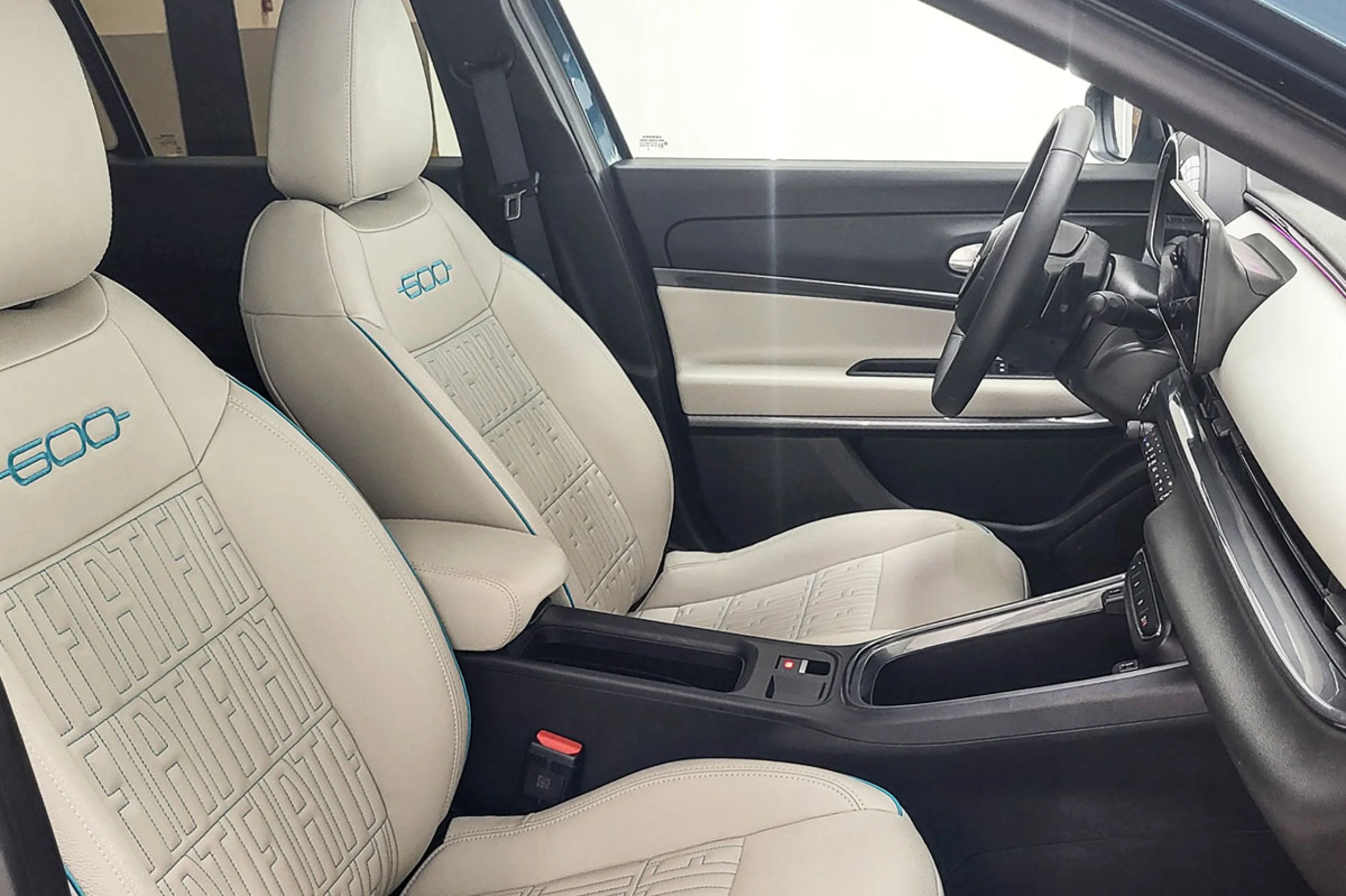 Fiat 600 600 MHEV La prima 1.2 74kW 100CV DDCT - Foto 17