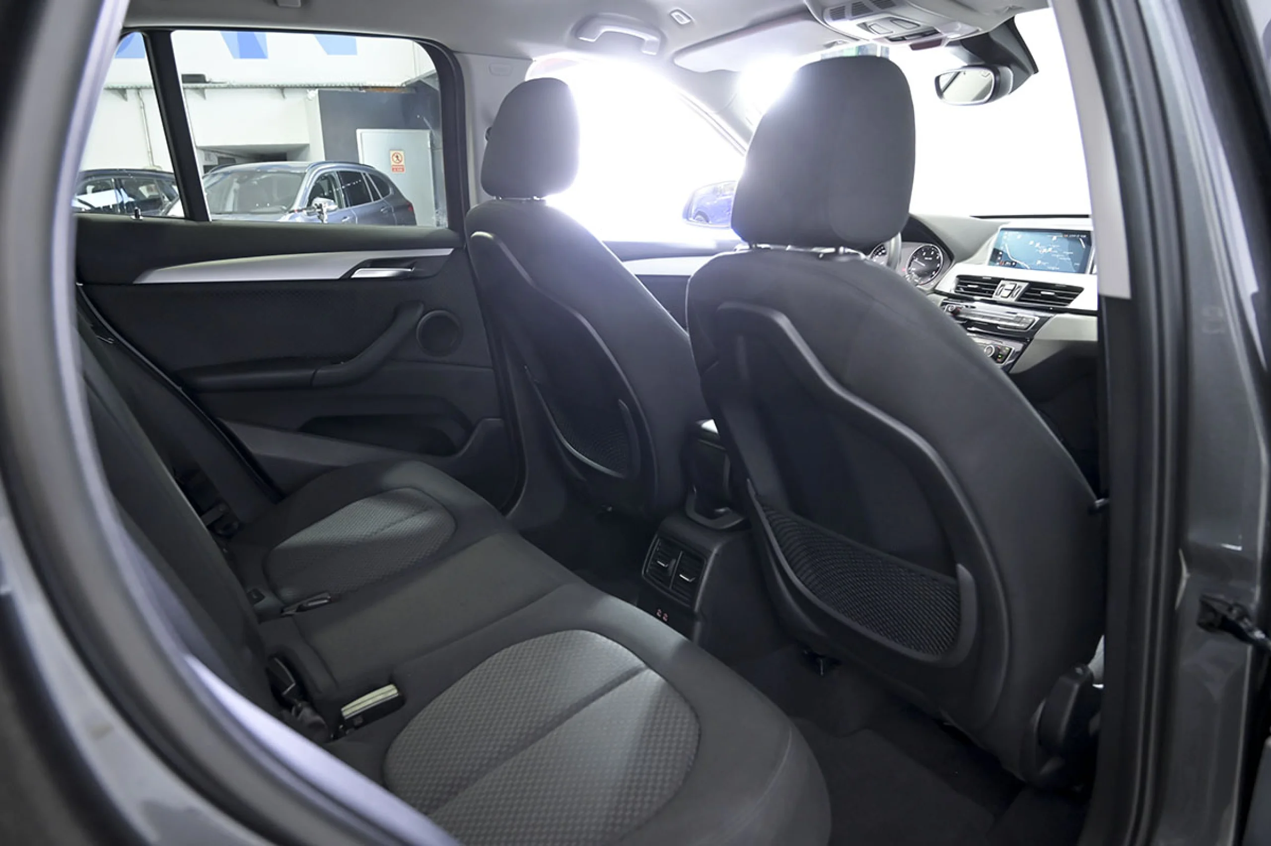 BMW X1 sDrive18d - Foto 13