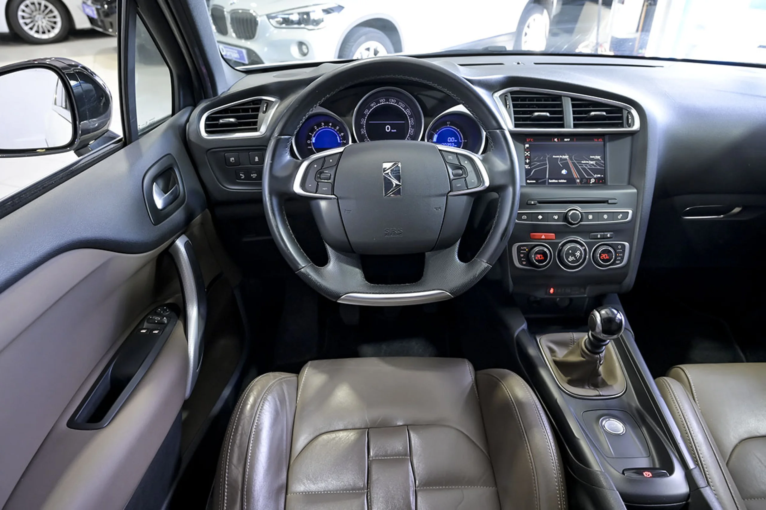 DS DS4 DS 4 Crossback 1.2 PureTech 130cv SS Desire - Foto 34
