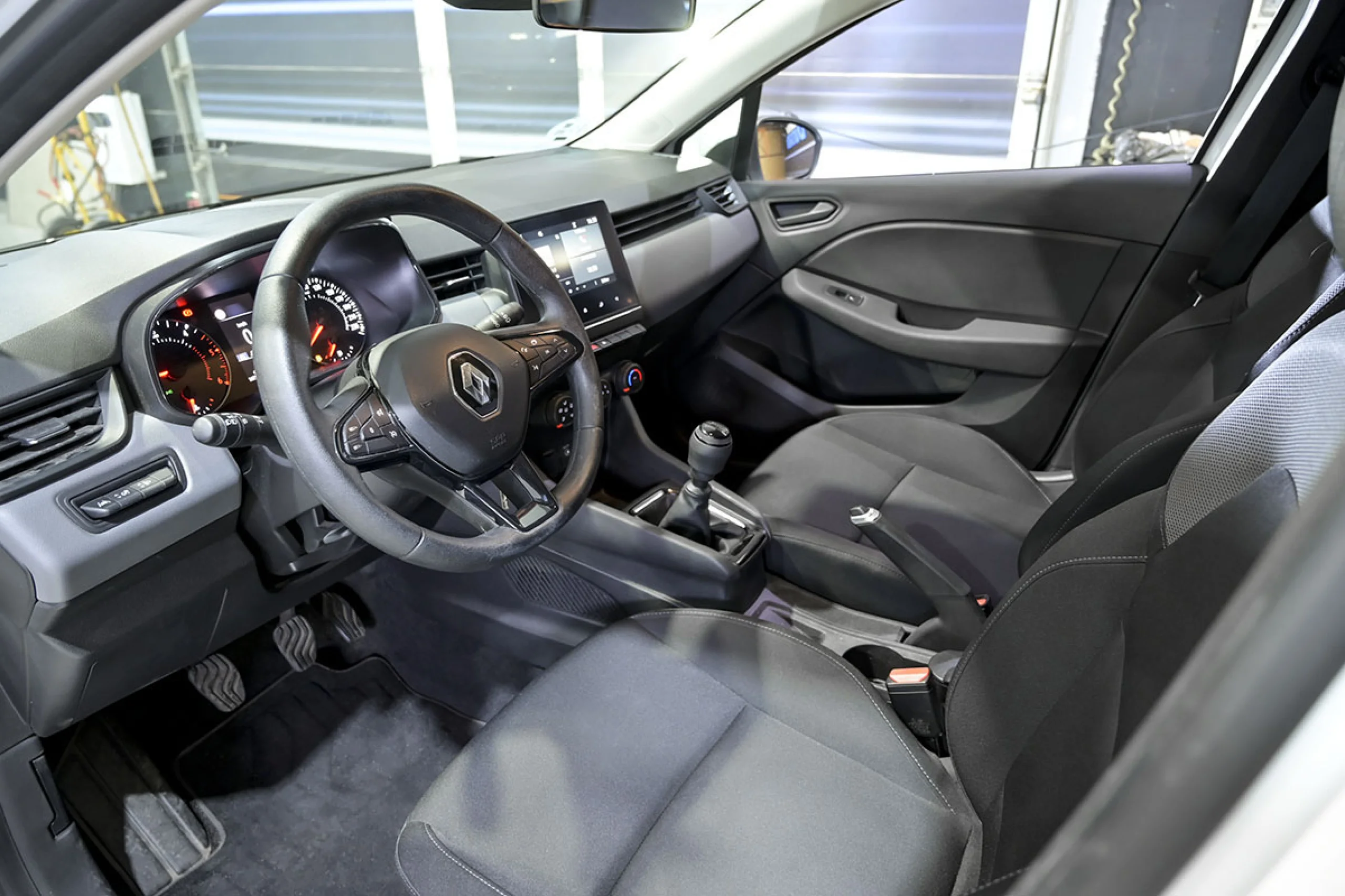 Renault Clio Business Blue dCi 74kW 100CV - Foto 8