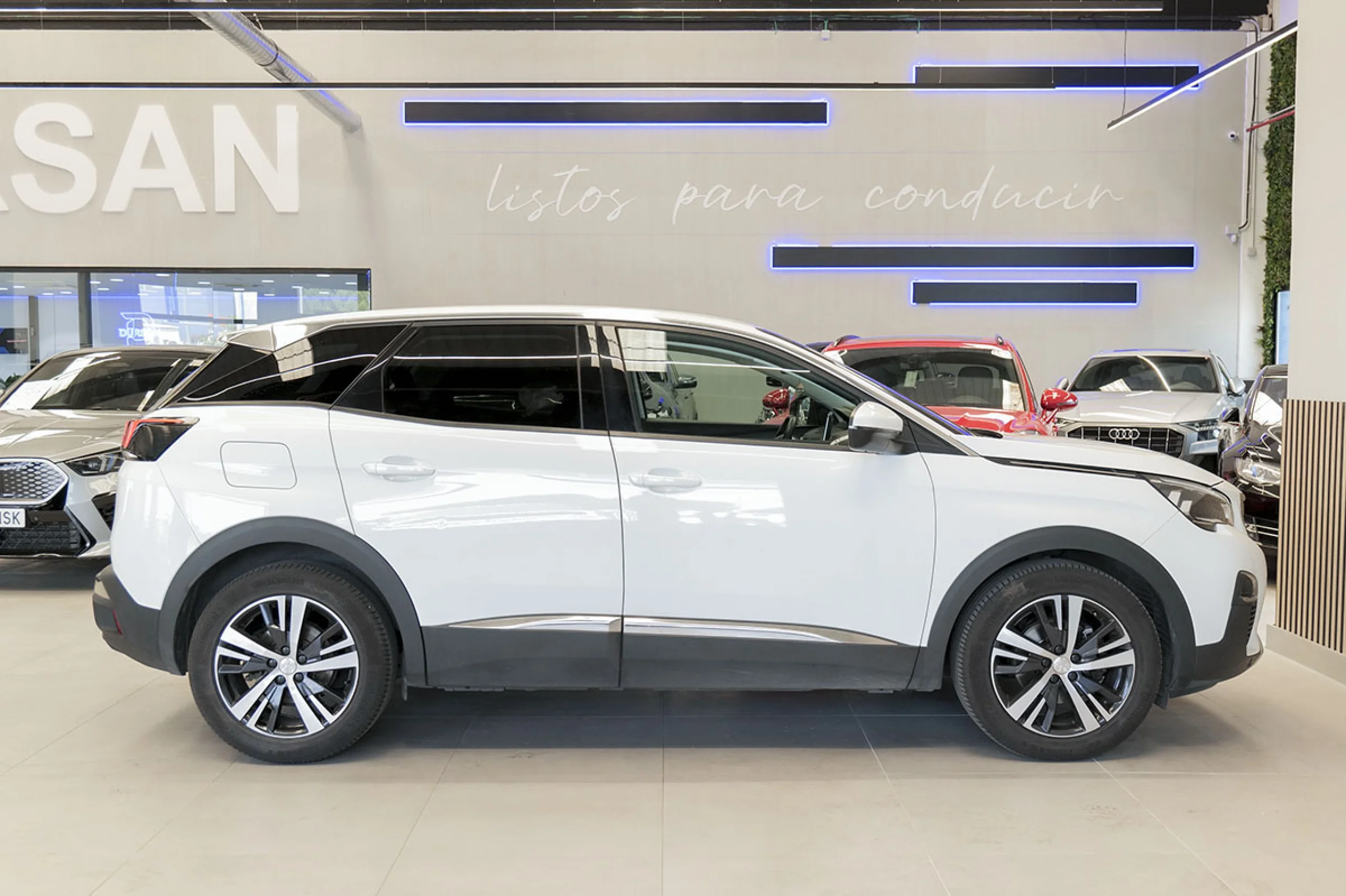 Peugeot 3008 1.5L BlueHDi 96kW 130CV SS Allure - Foto 17