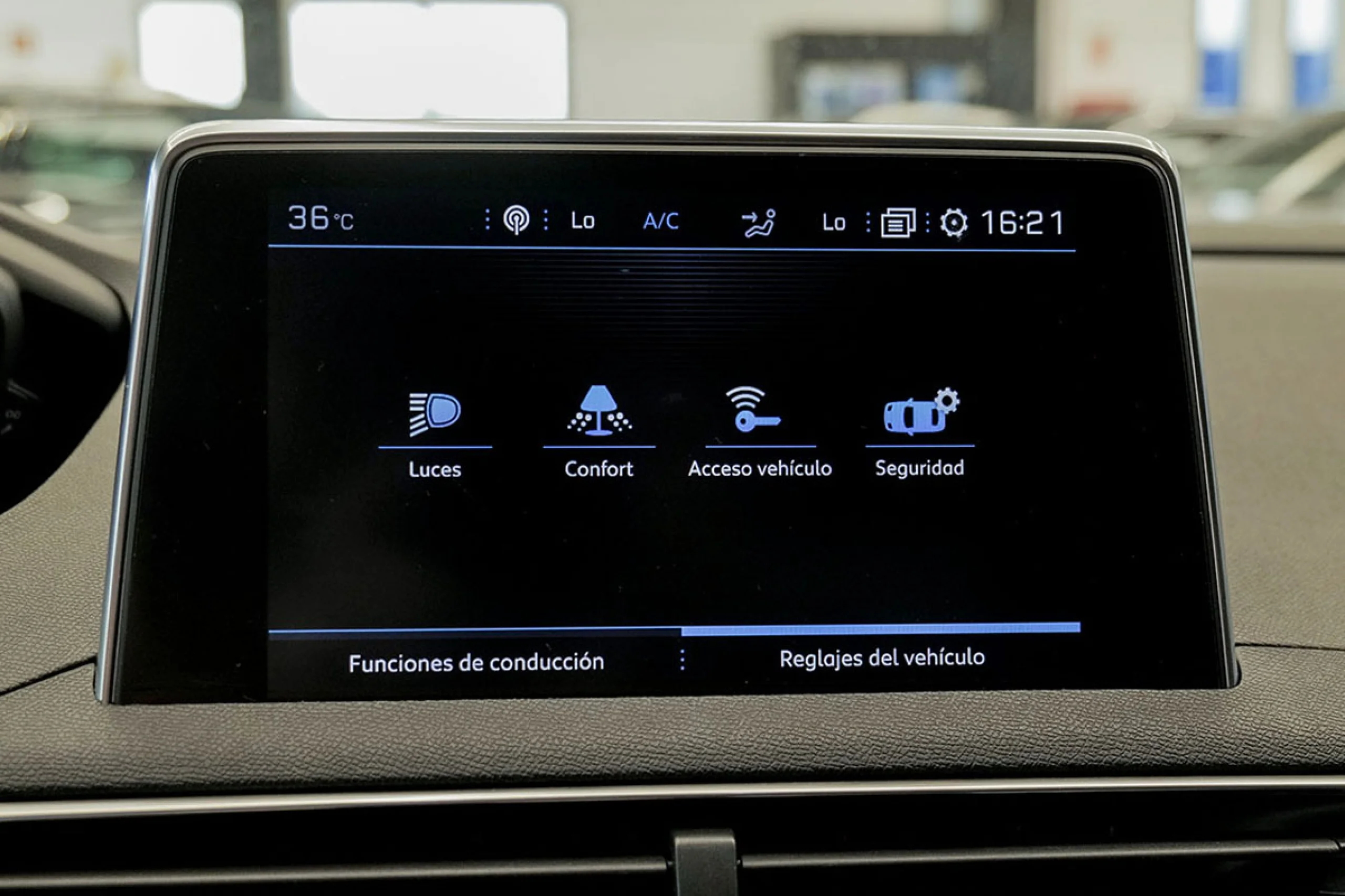 Peugeot 3008 1.5L BlueHDi 96kW 130CV SS Allure - Foto 30