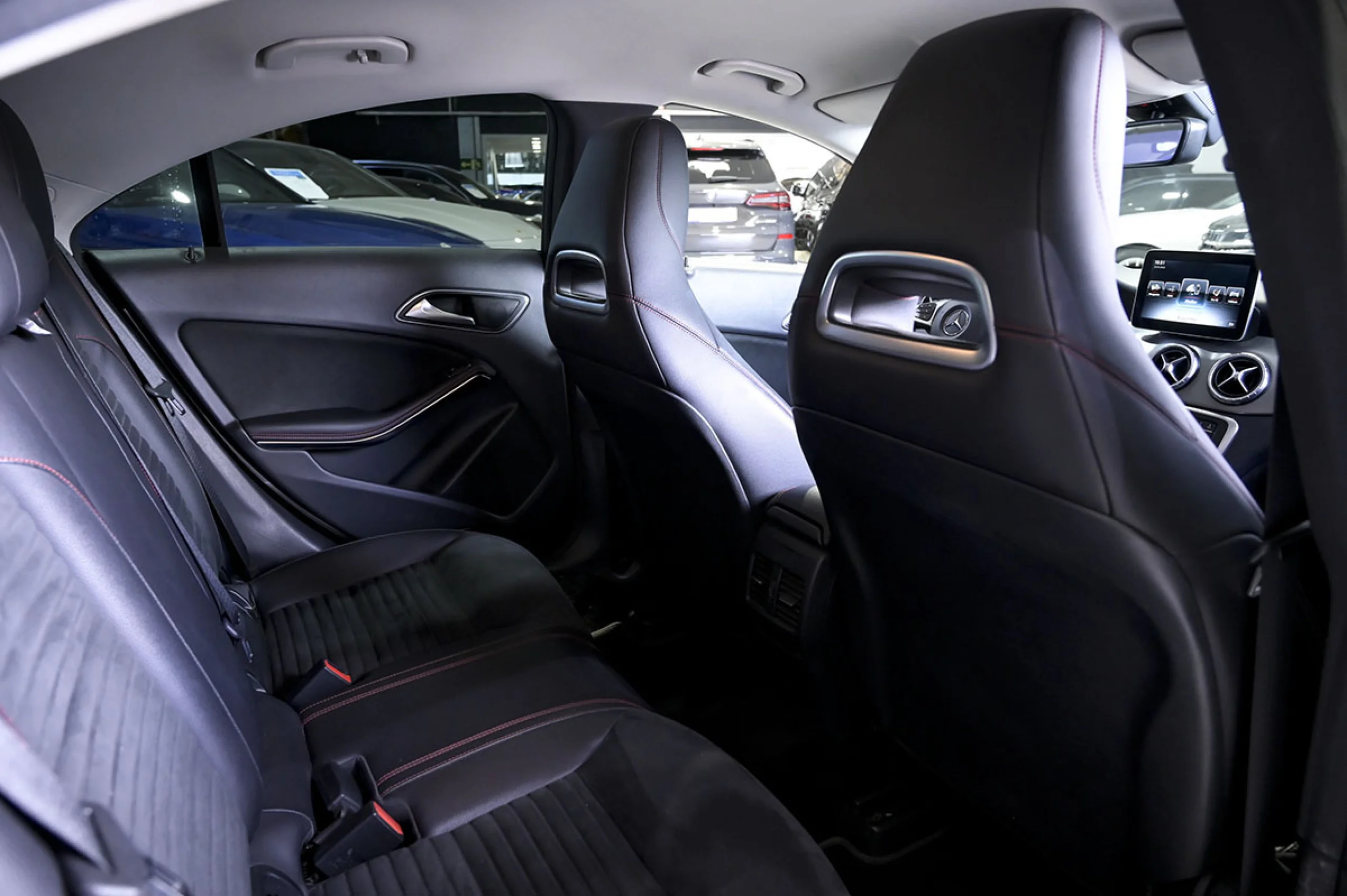 Mercedes-Benz CLA 200 Clase CLA CLA 200 d - Foto 14