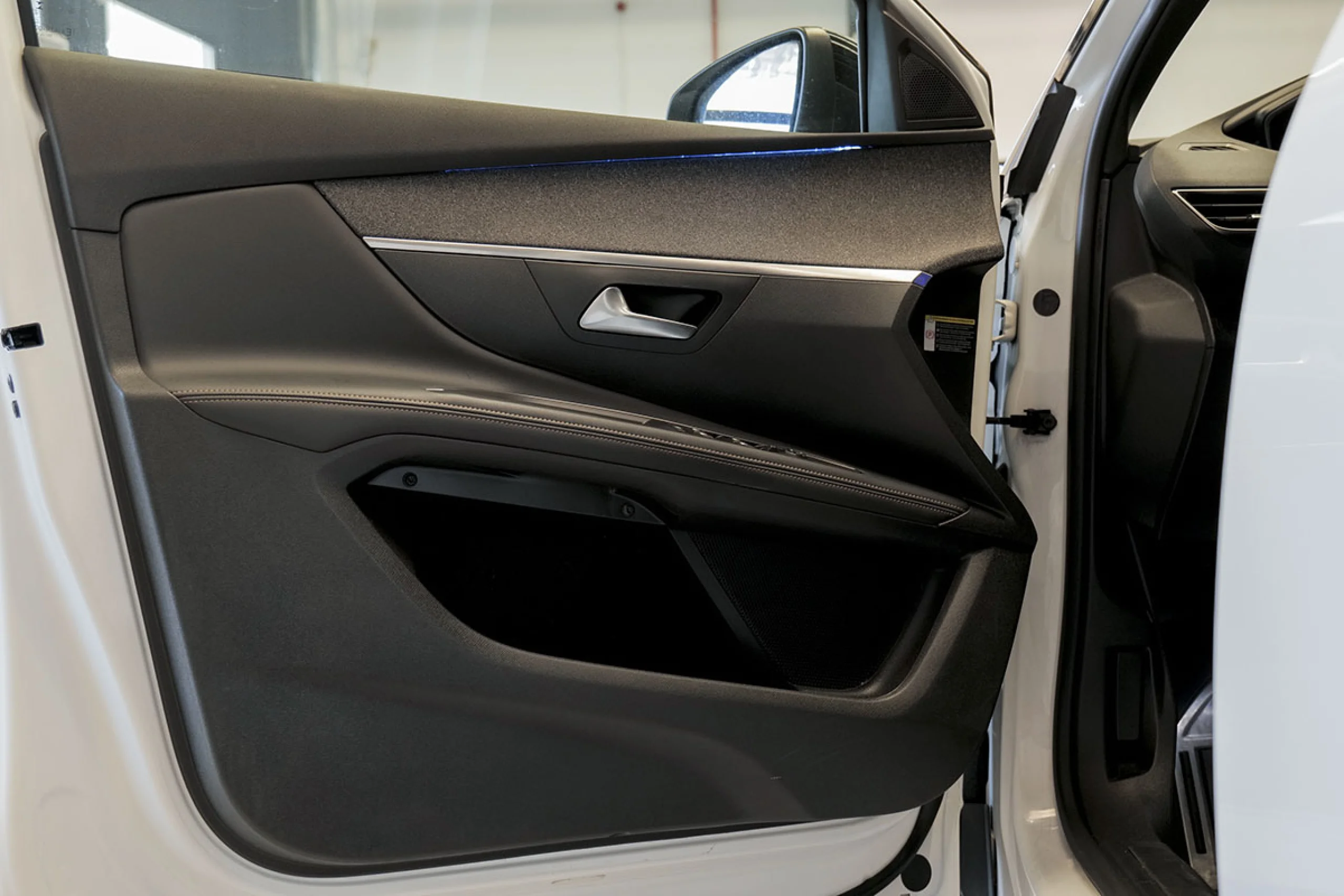 Peugeot 5008 GT Line 1.6 PureTech 132kW 180CV EAT8 - Foto 21