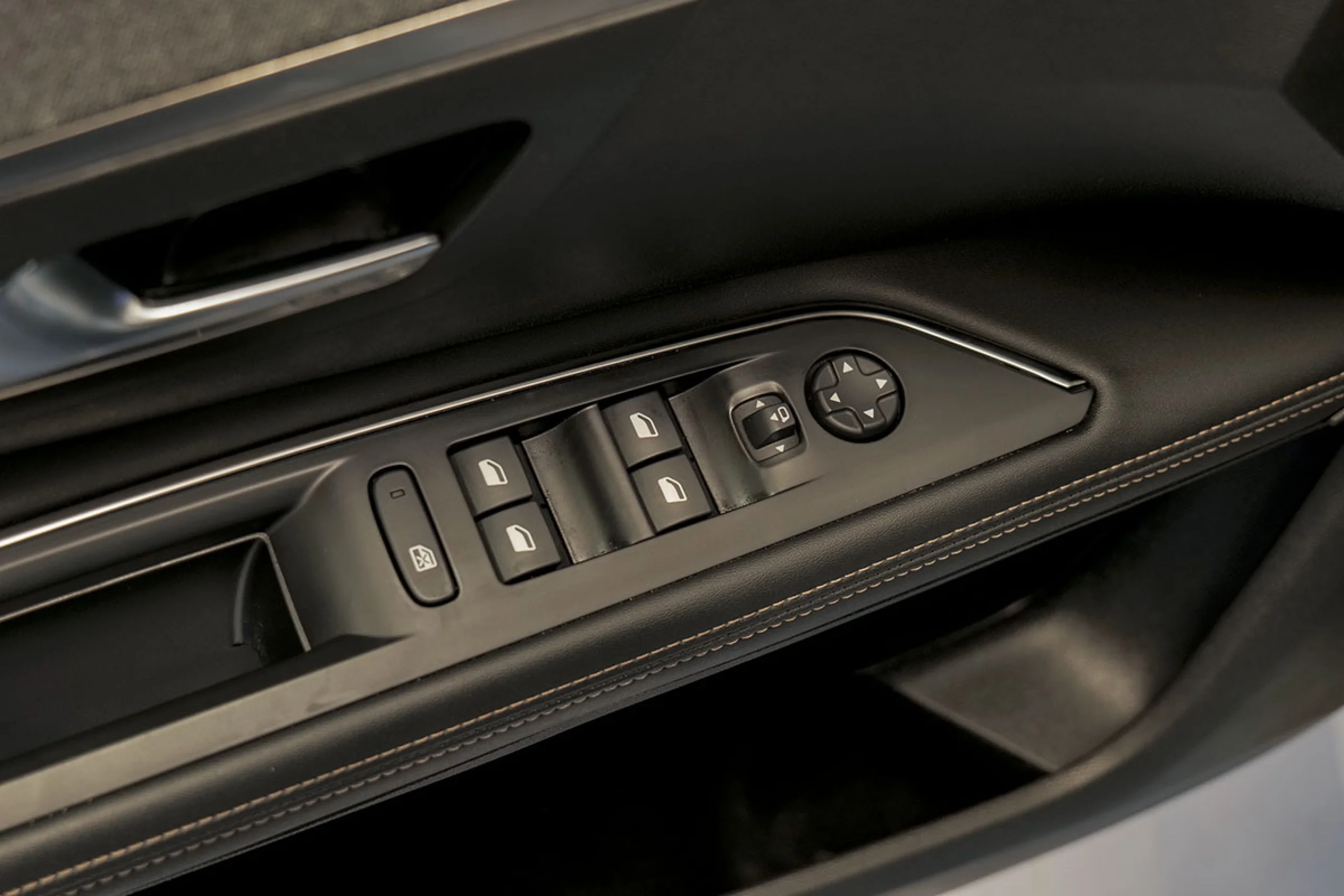 Peugeot 5008 GT Line 1.6 PureTech 132kW 180CV EAT8 - Foto 22