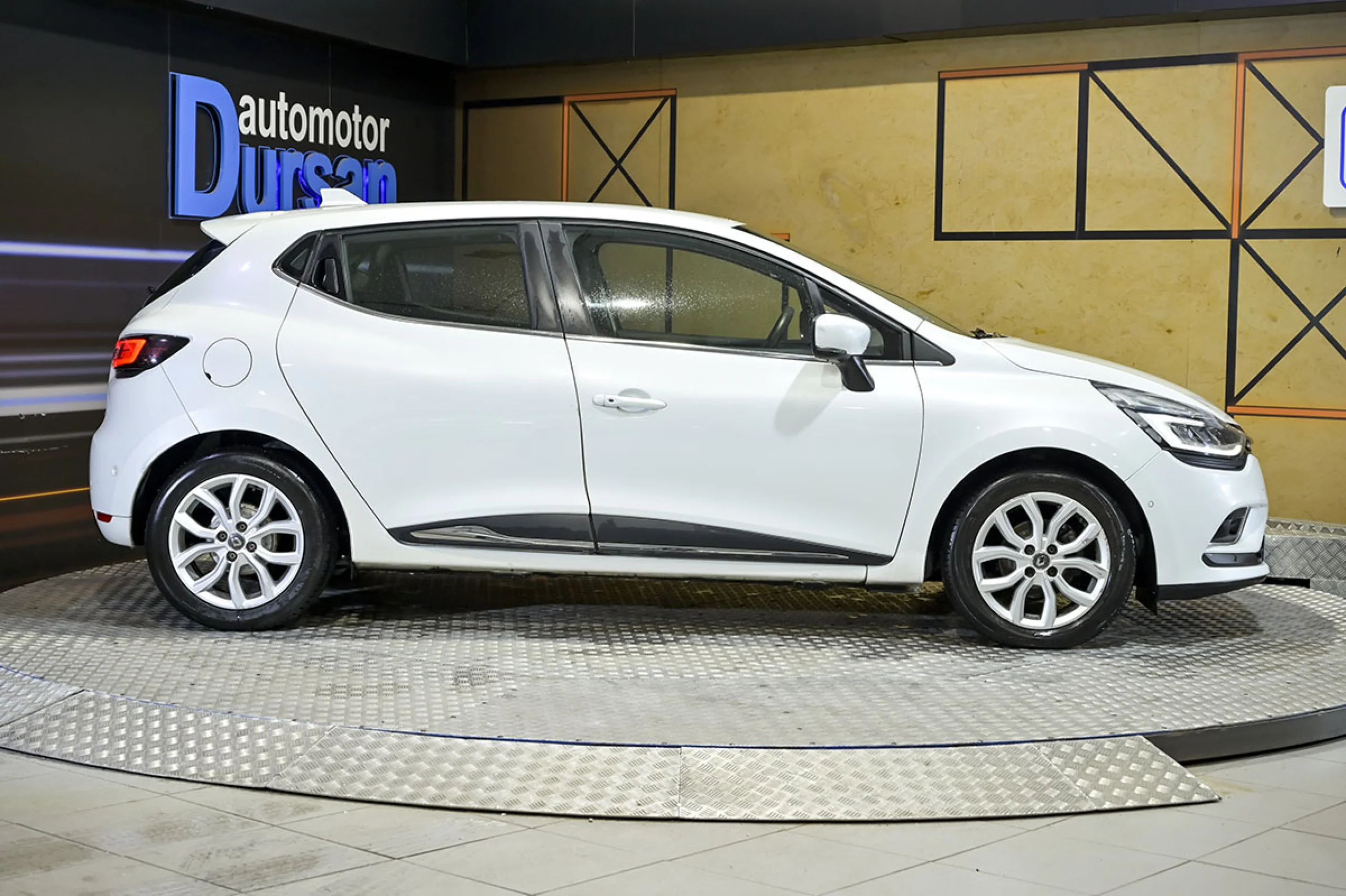 Renault Clio Zen Energy TCe 66kW 90CV - Foto 20