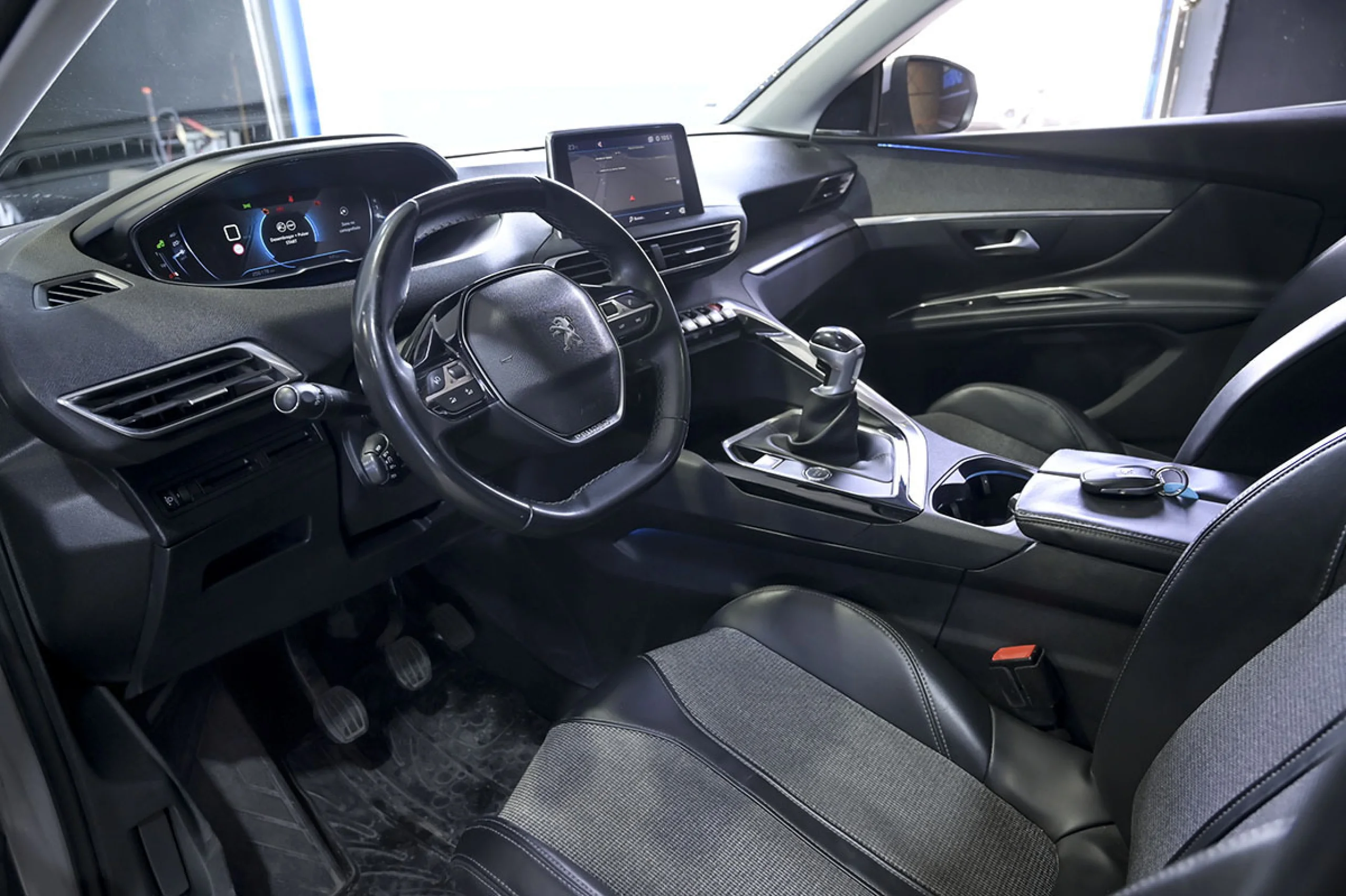 Peugeot 5008 Allure 2.0 BlueHDi 110KW 150CV - Foto 6