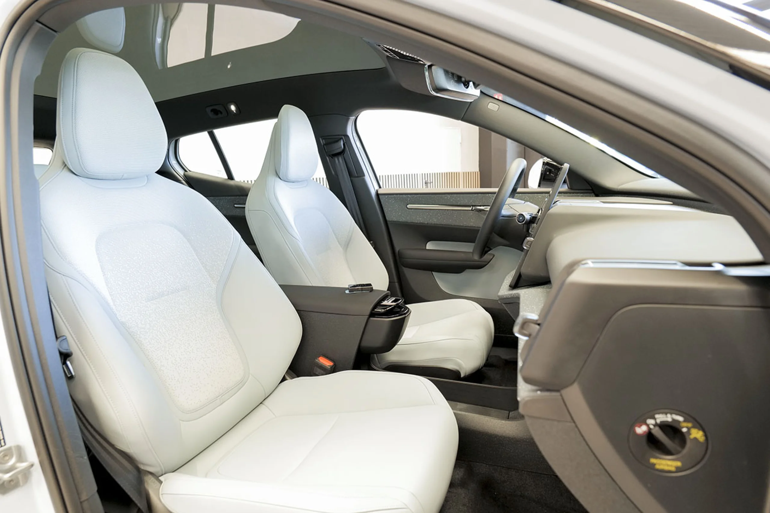 Volvo EX30 Twin Motor AWD Ultra Auto - Foto 29