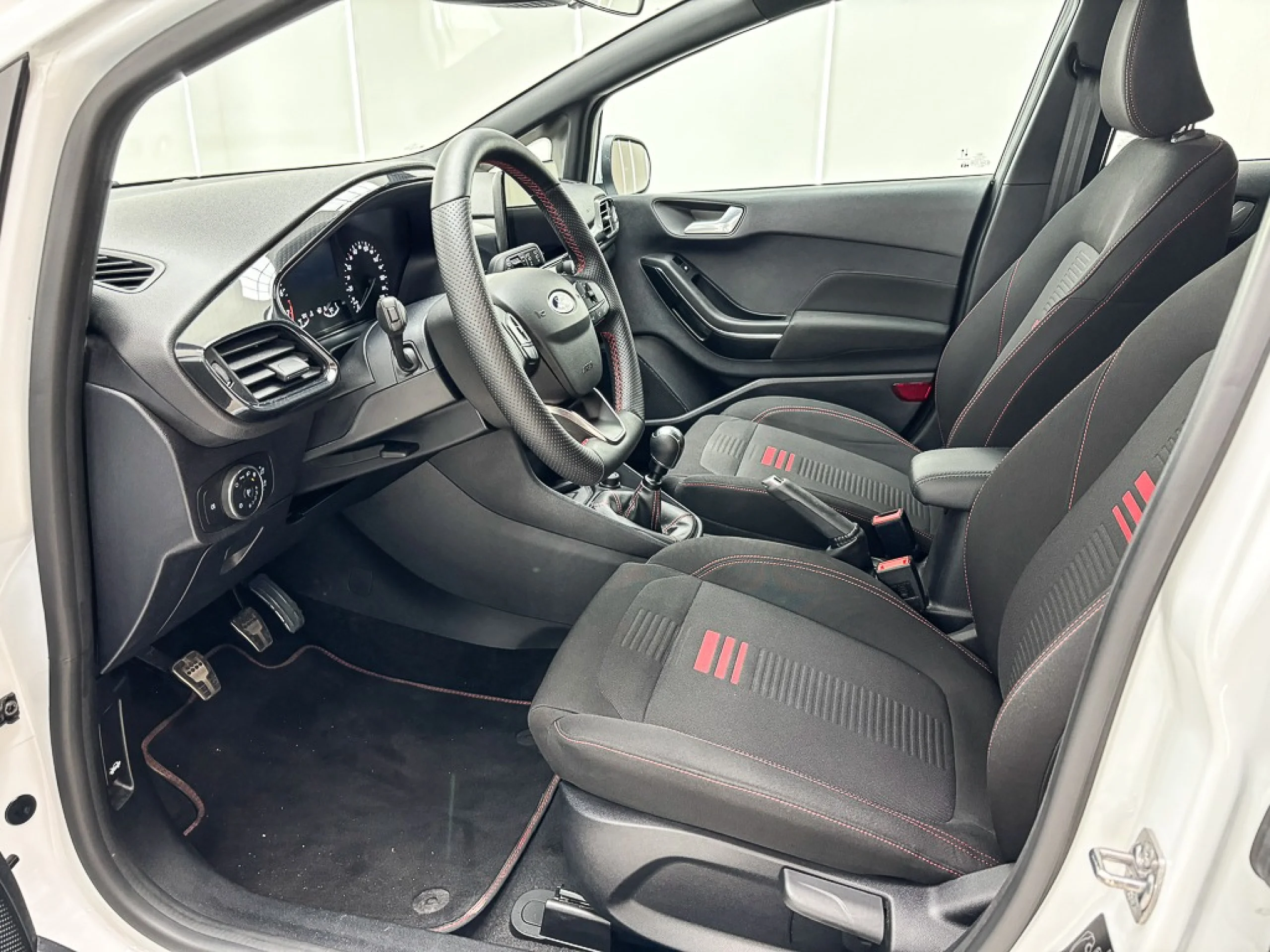 Ford Fiesta 1.0 EcoBoost MHEV 92kW 125CV Trend 5p - Foto 9