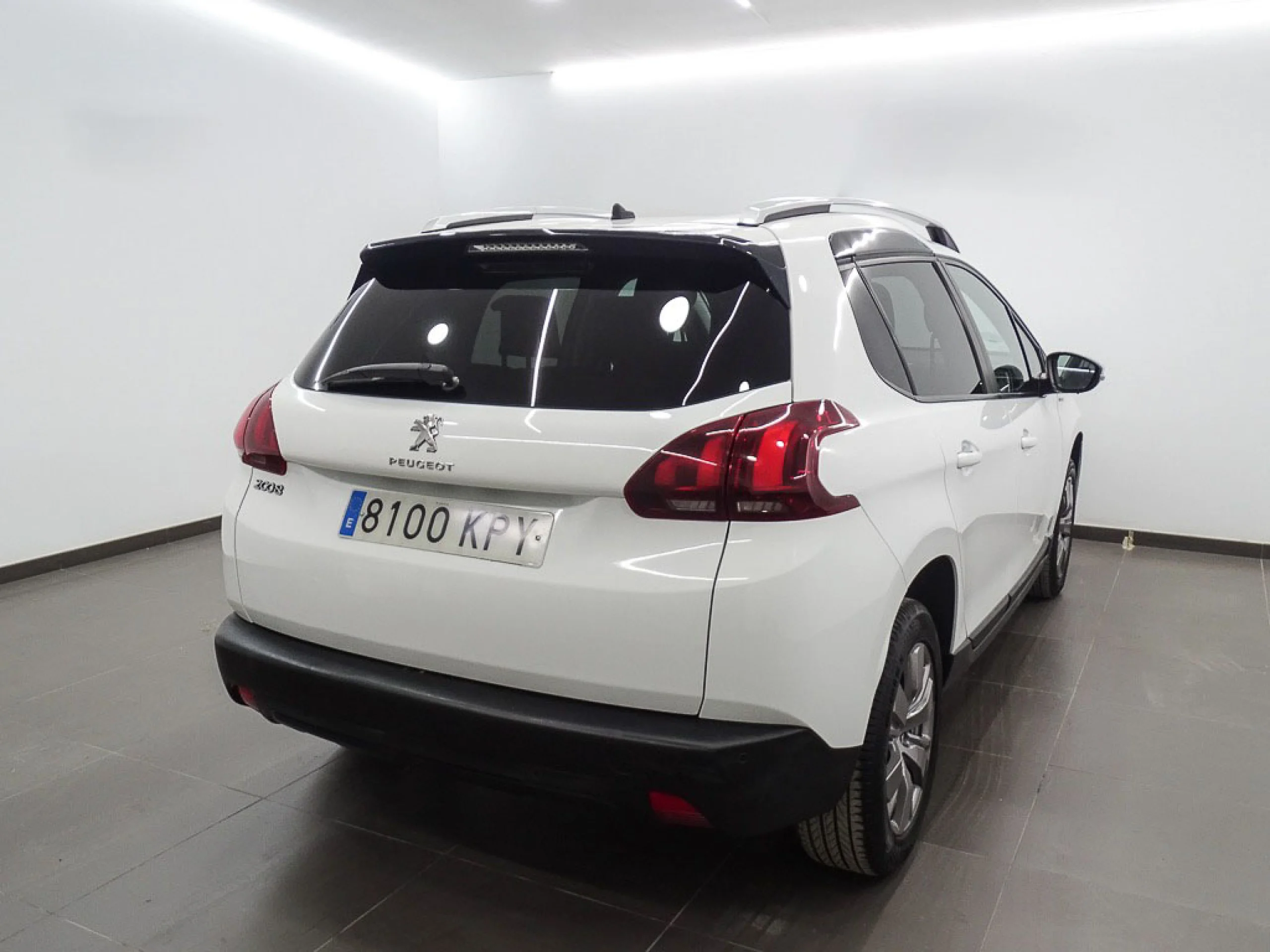 Peugeot 2008 Style 1.2L PureTech 60KW 82CV SS - Foto 5
