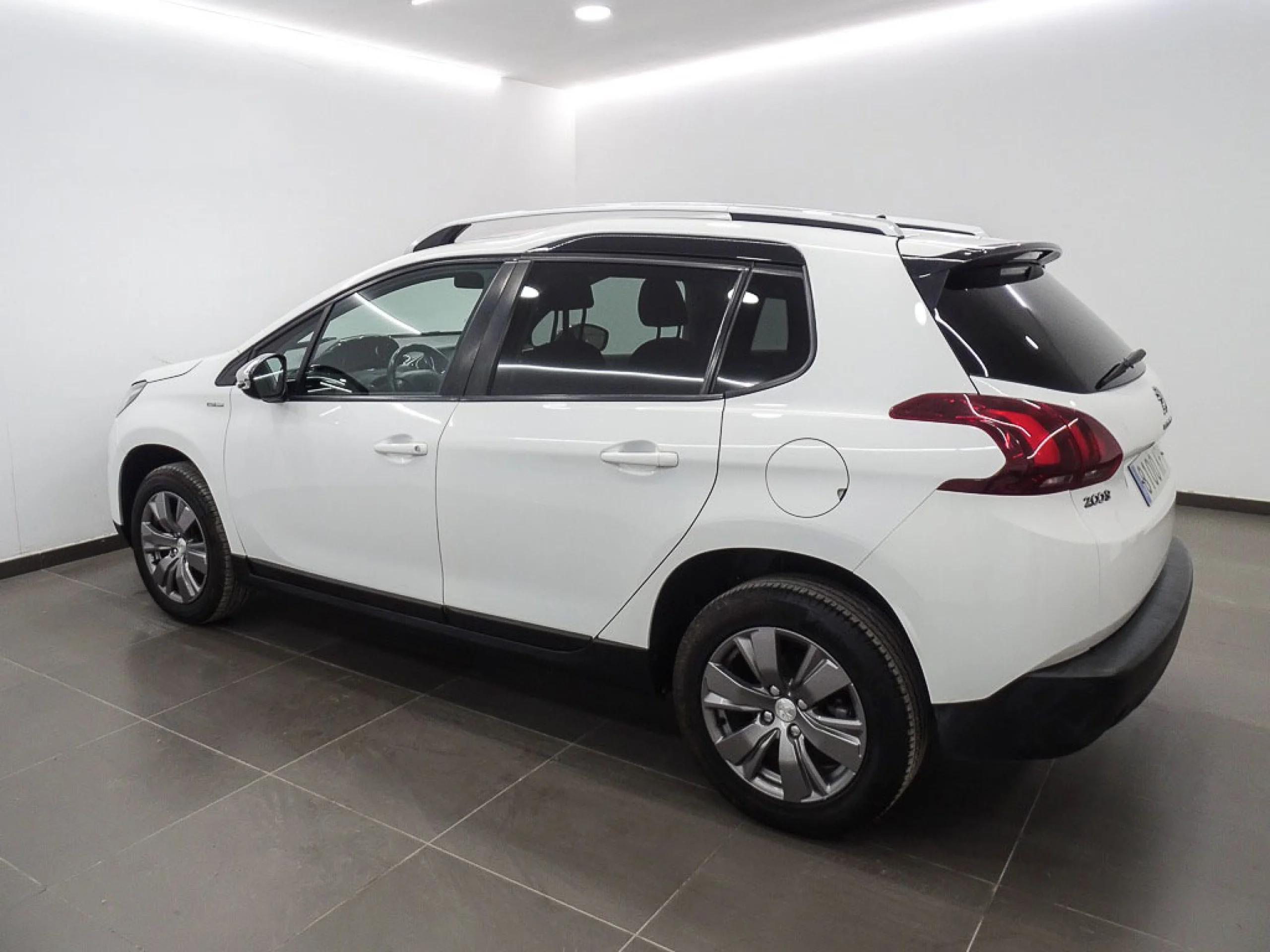 Peugeot 2008 Style 1.2L PureTech 60KW 82CV SS - Foto 17