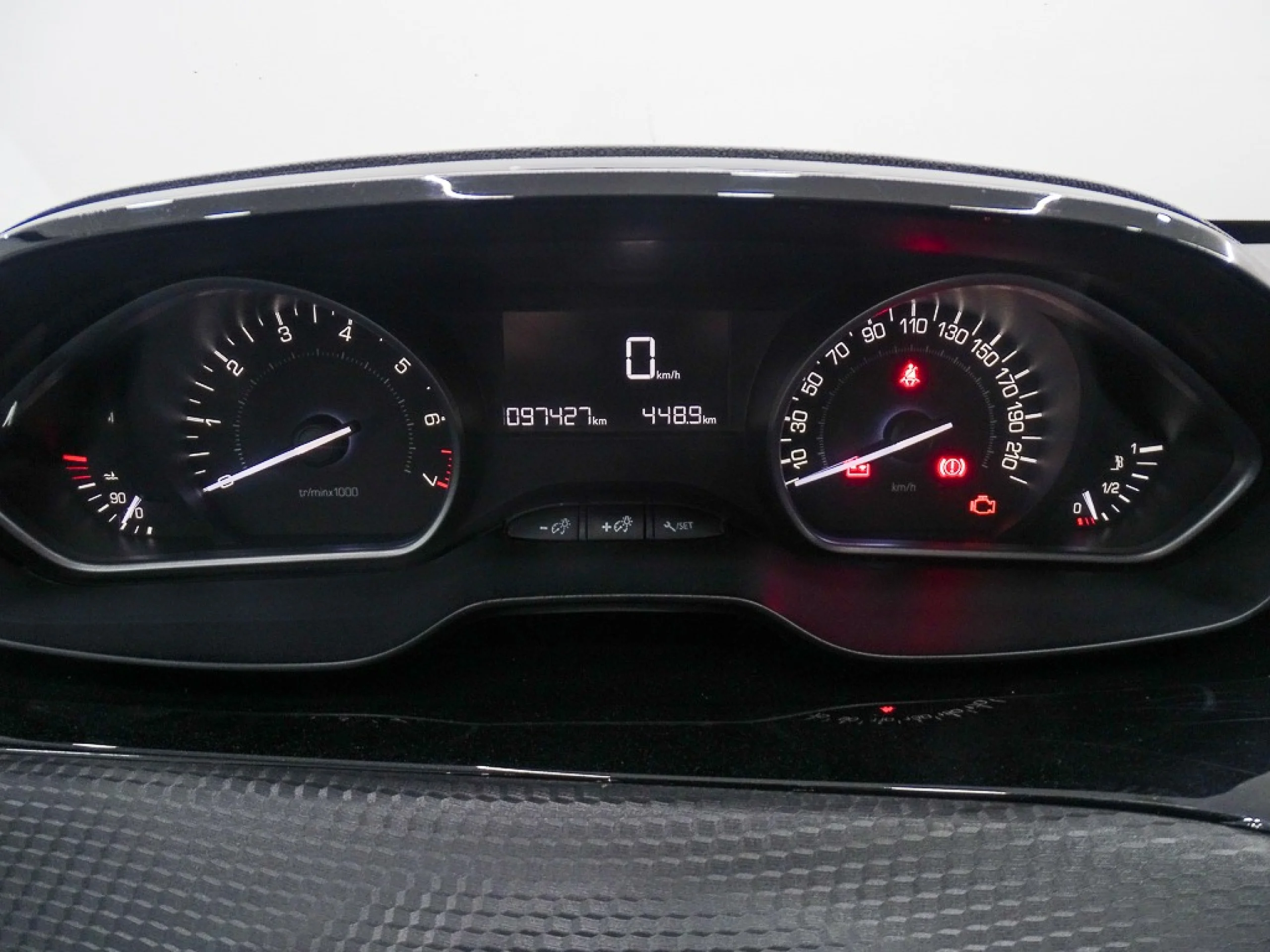 Peugeot 2008 Style 1.2L PureTech 60KW 82CV SS - Foto 7