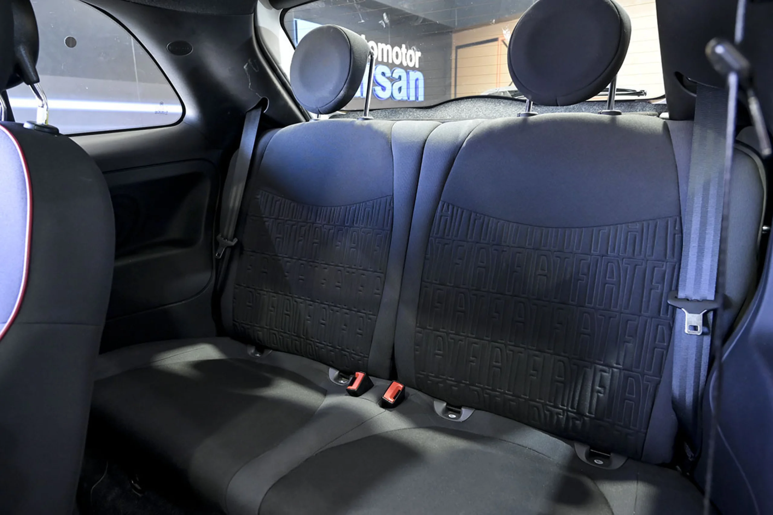 Fiat 500 Red 1.0 Hybrid 51KW 70 CV - Foto 15