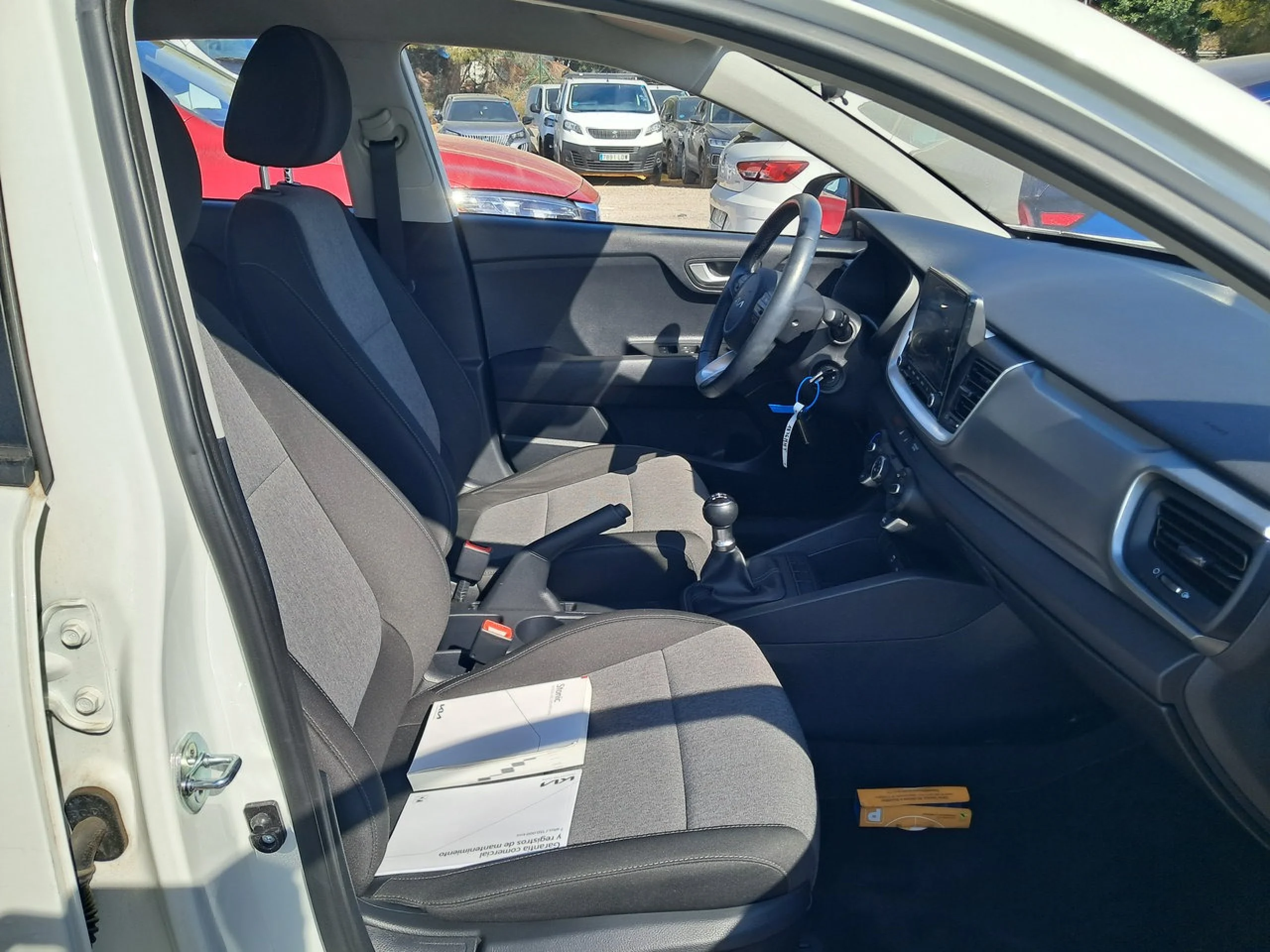 Kia Stonic 1.2 DPi 62kW (84CV) Concept - Foto 8