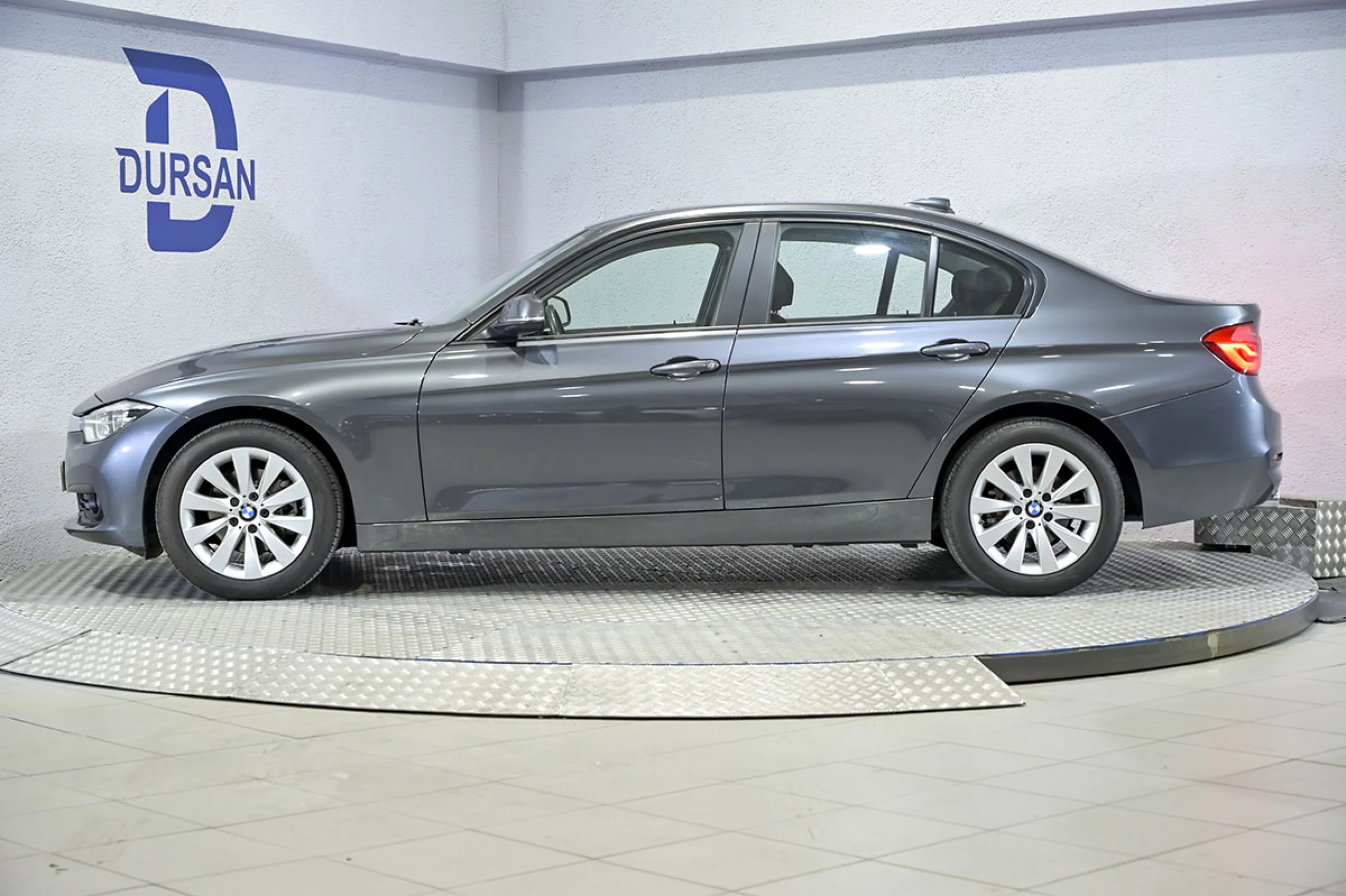 BMW 320 Serie 3 320d - Foto 18