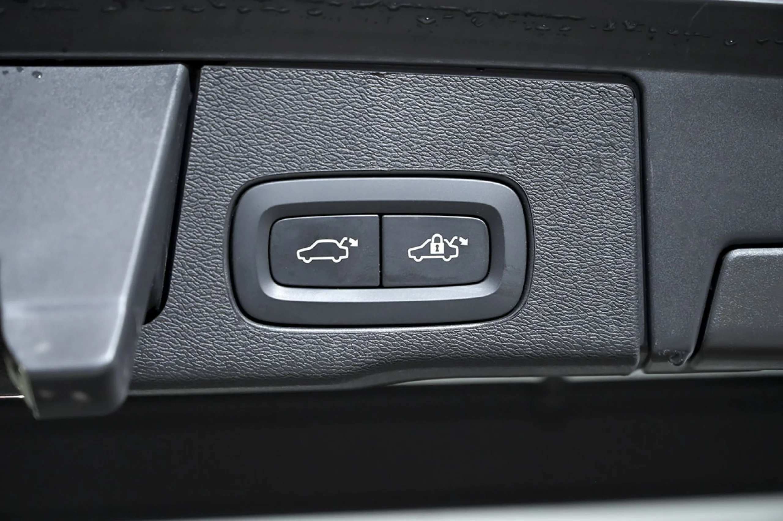 Volvo XC 60 XC60 2.0 T6 AWD Recharge Plus Dark Auto - Foto 38